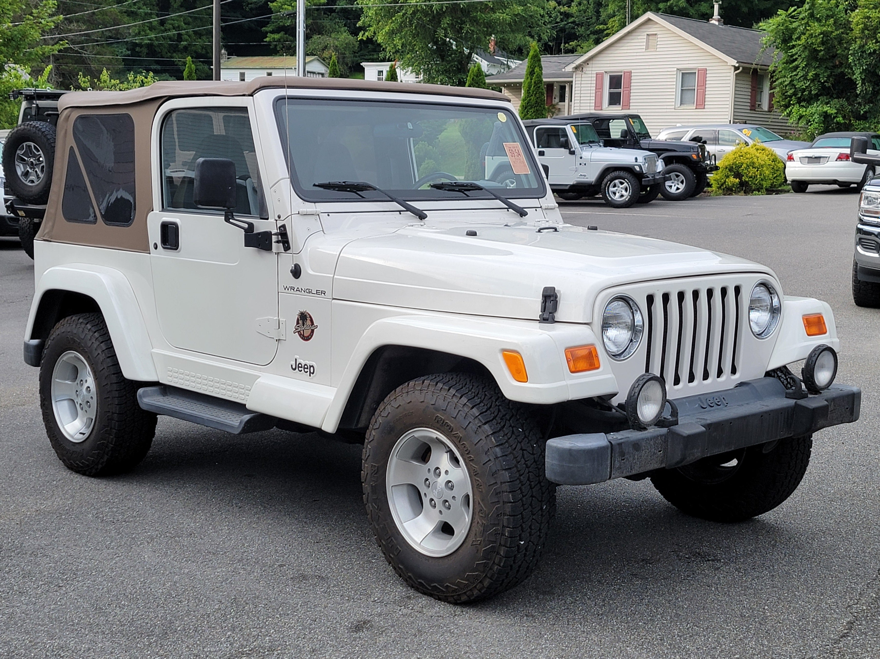 2002 Jeep Wrangler TJ Sahara Stone White Soft Top Incoming