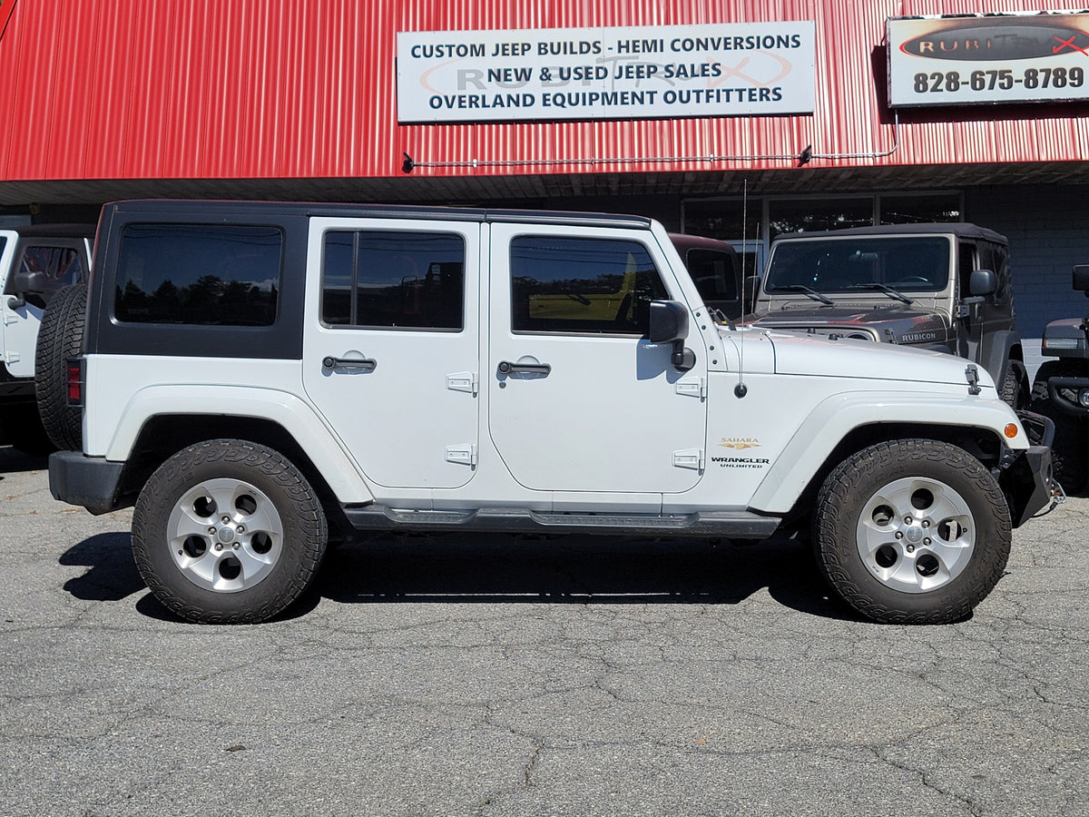 2015 Jeep Wrangler JK Unlimited Sahara Hard Top Bright White Incoming