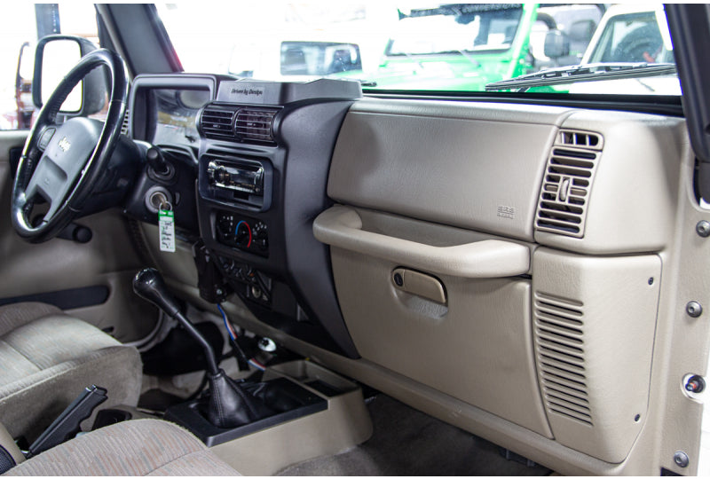 Pre-Owned 2005 Wrangler TJ Unlimited Rubicon Stone White - SOLD