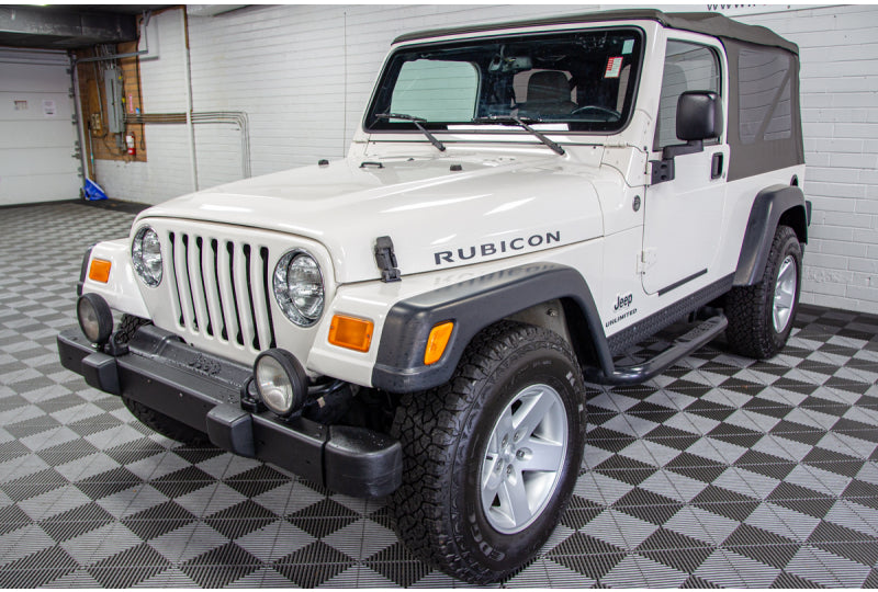 Pre-Owned 2005 Wrangler TJ Unlimited Rubicon Stone White - SOLD