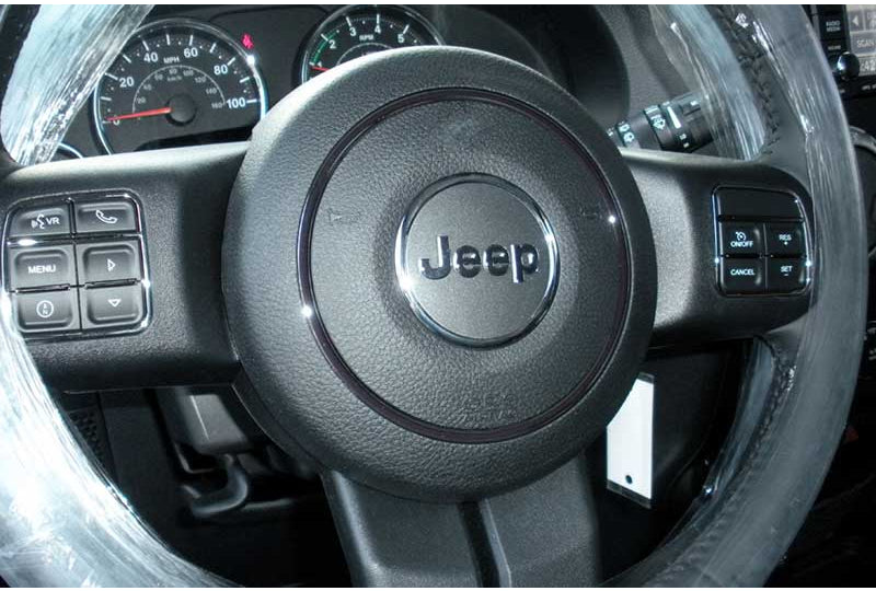 Custom 2013 Jeep Wrangler for Sale Steering Wheel