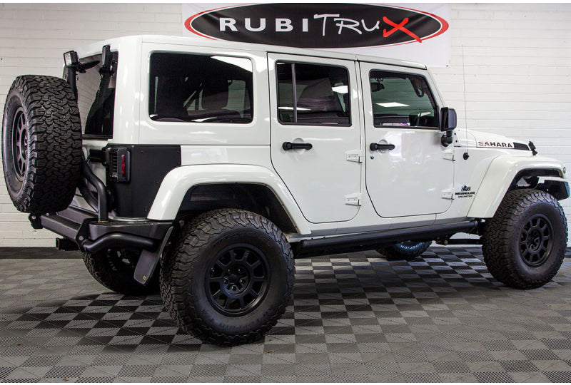 2014 Jeep Wrangler Sahara Unlimited White - SOLD
