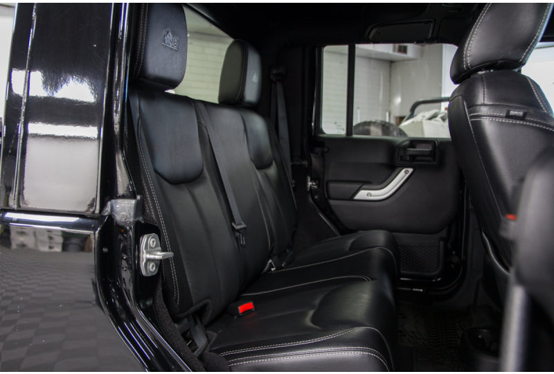 Pre-Owned 2016 6.4L HEMI Brute Double Cab Conversion Black - SOLD