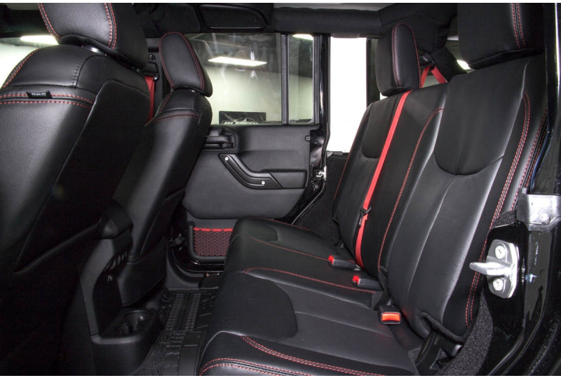 Recon Edition Red Seat Belts