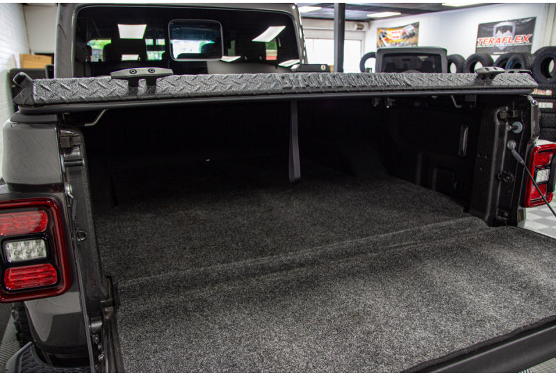 2020 Jeep Gladiator JT Overland Granite Crystal - SOLD