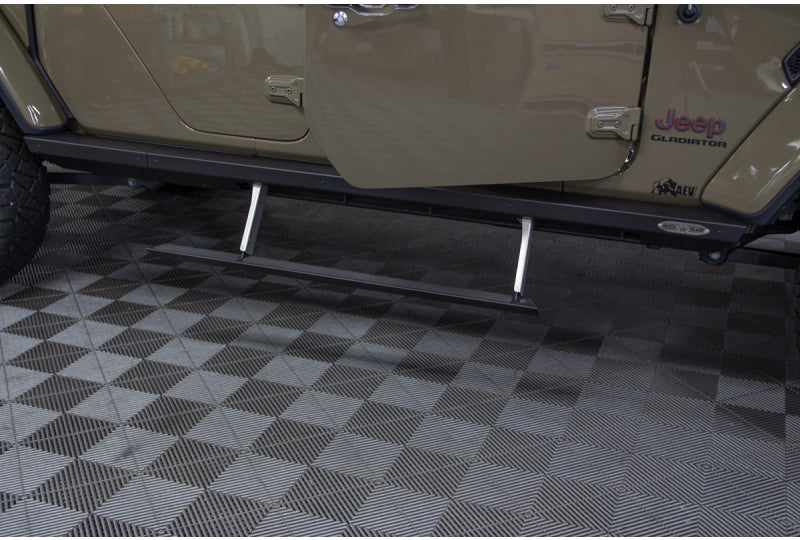 2020 Jeep Gladiator JT Rubicon HEMI Gator Green - SOLD