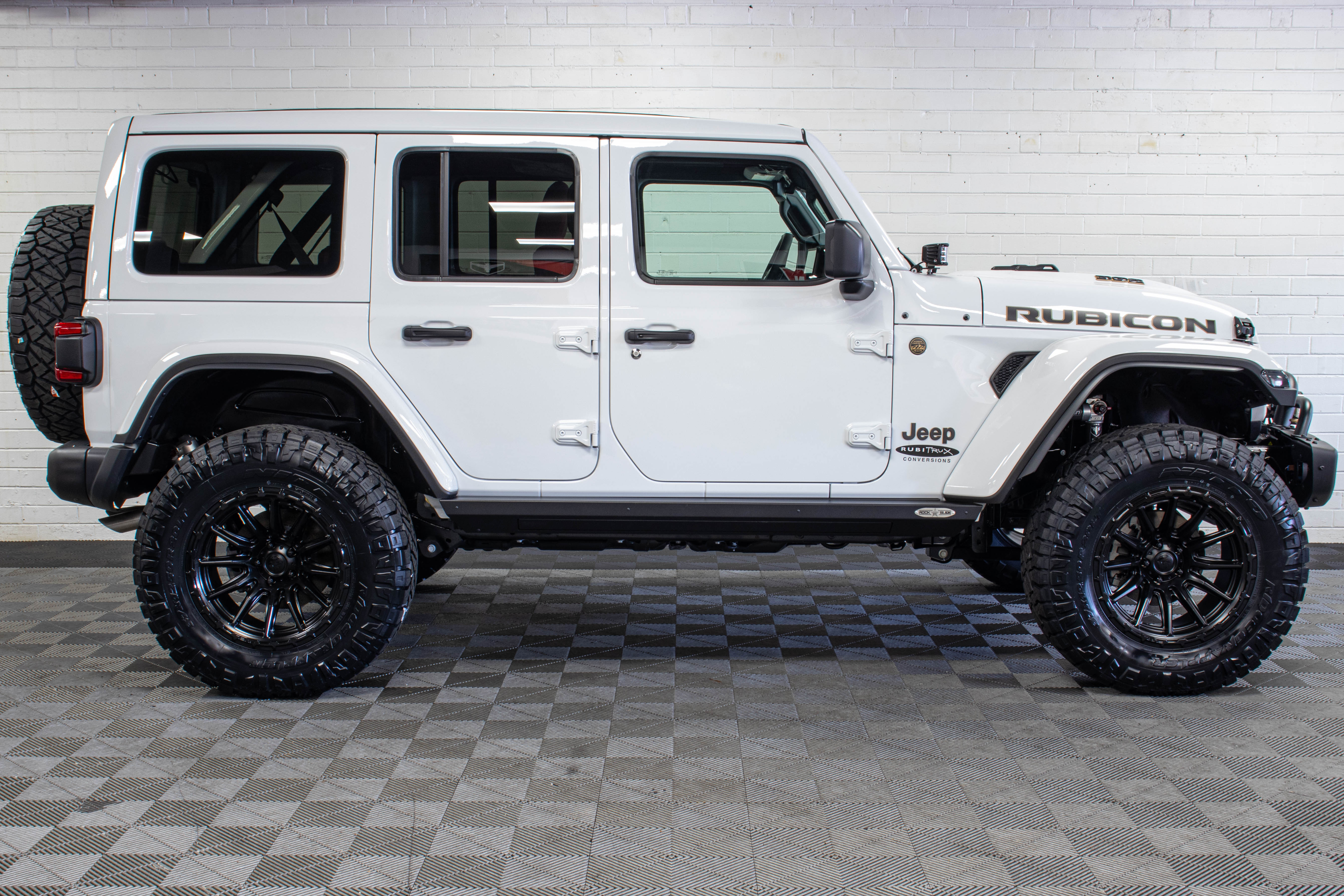 2024 Jeep Wrangler JLUR 392 Power Top Bright White, 5k Miles