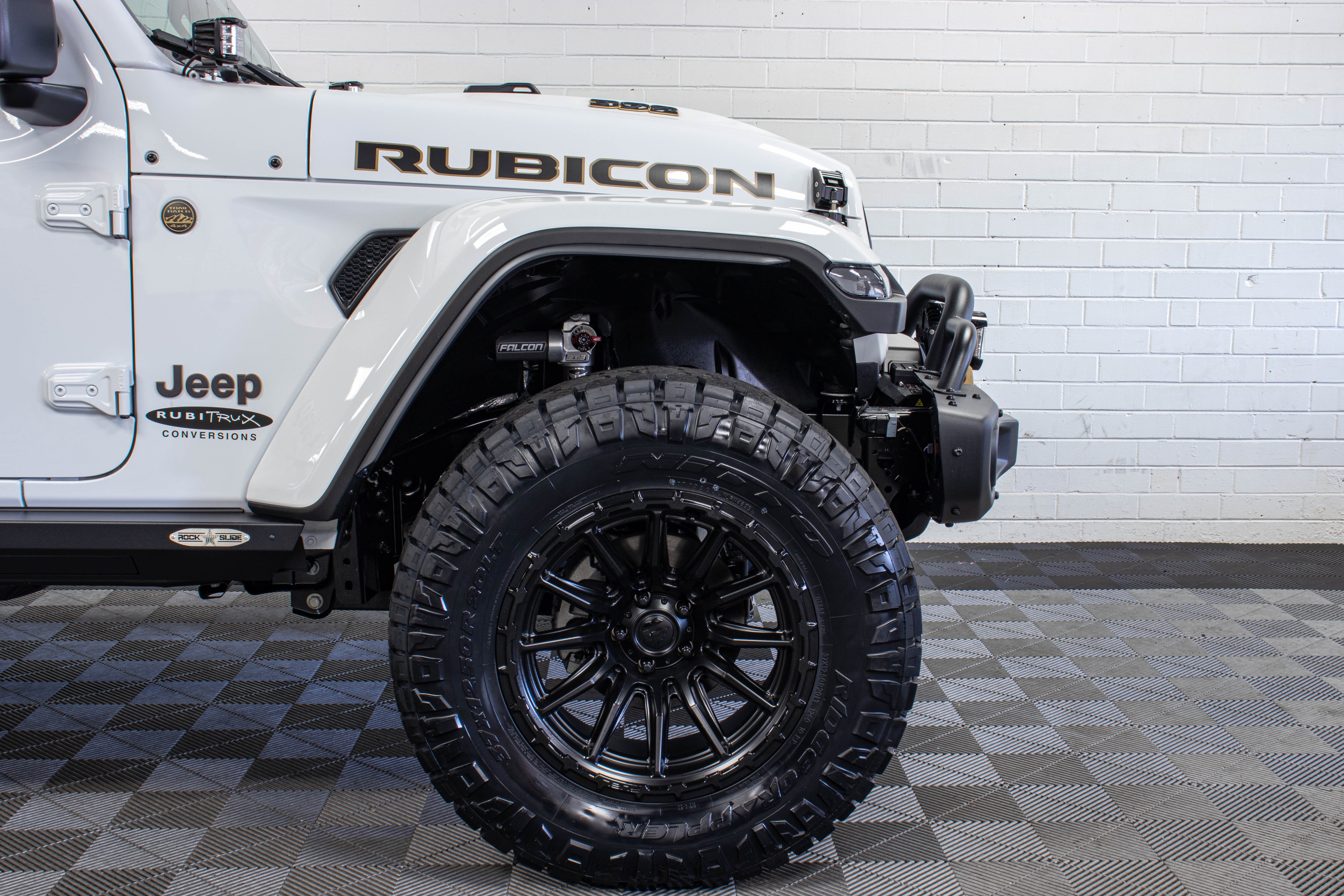 2024 Jeep Wrangler JLUR 392 Power Top Bright White