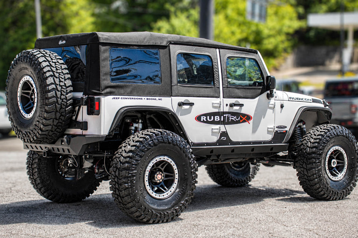 2015 Jeep Wrangler JKUR HEMI Bright White RubiTrux Show Jeep