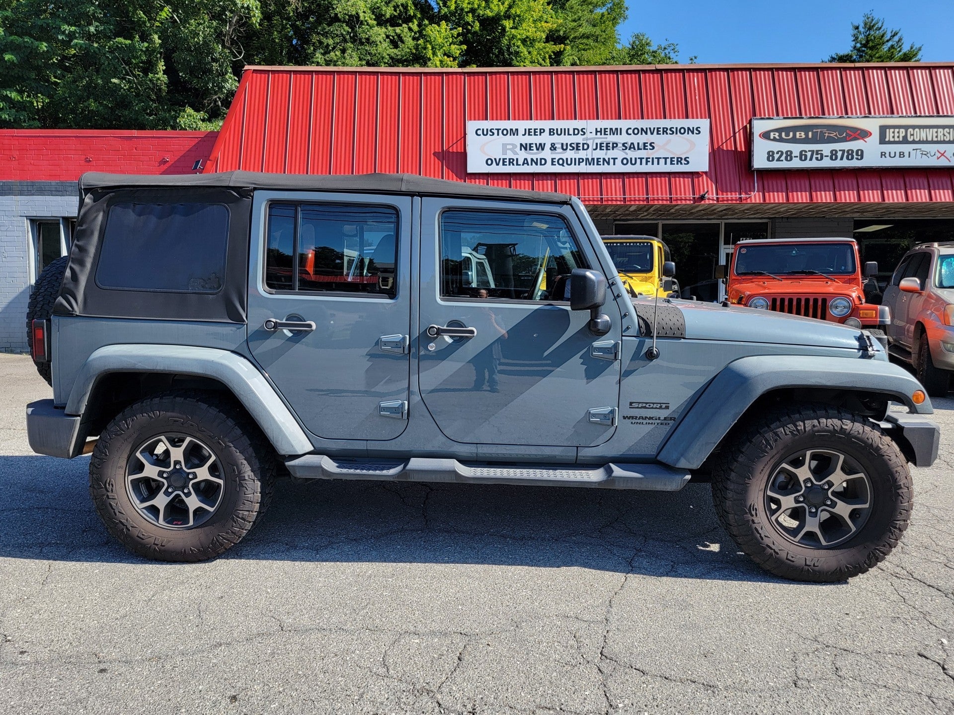 Incoming 2014 Jeep Wrangler JKU Sport Soft Top Anvil, 111k Miles
