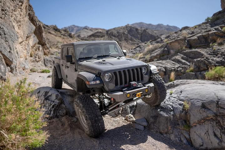 Crusher Series HD Front Bumper for Jeep JK/JKU Motobilt