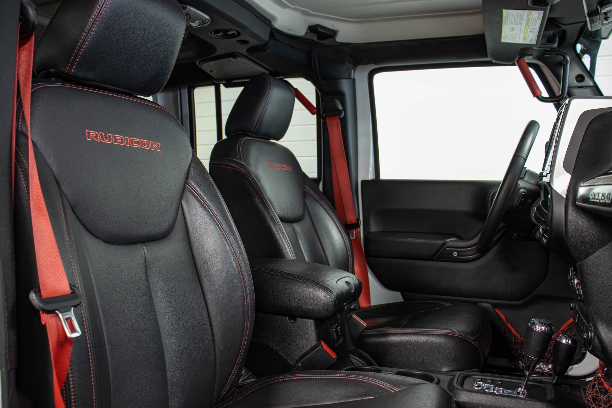 Pre-Owned 2017 Jeep Wrangler JK Unlimited Rubicon Recon Hard Top Bright White - SOLD