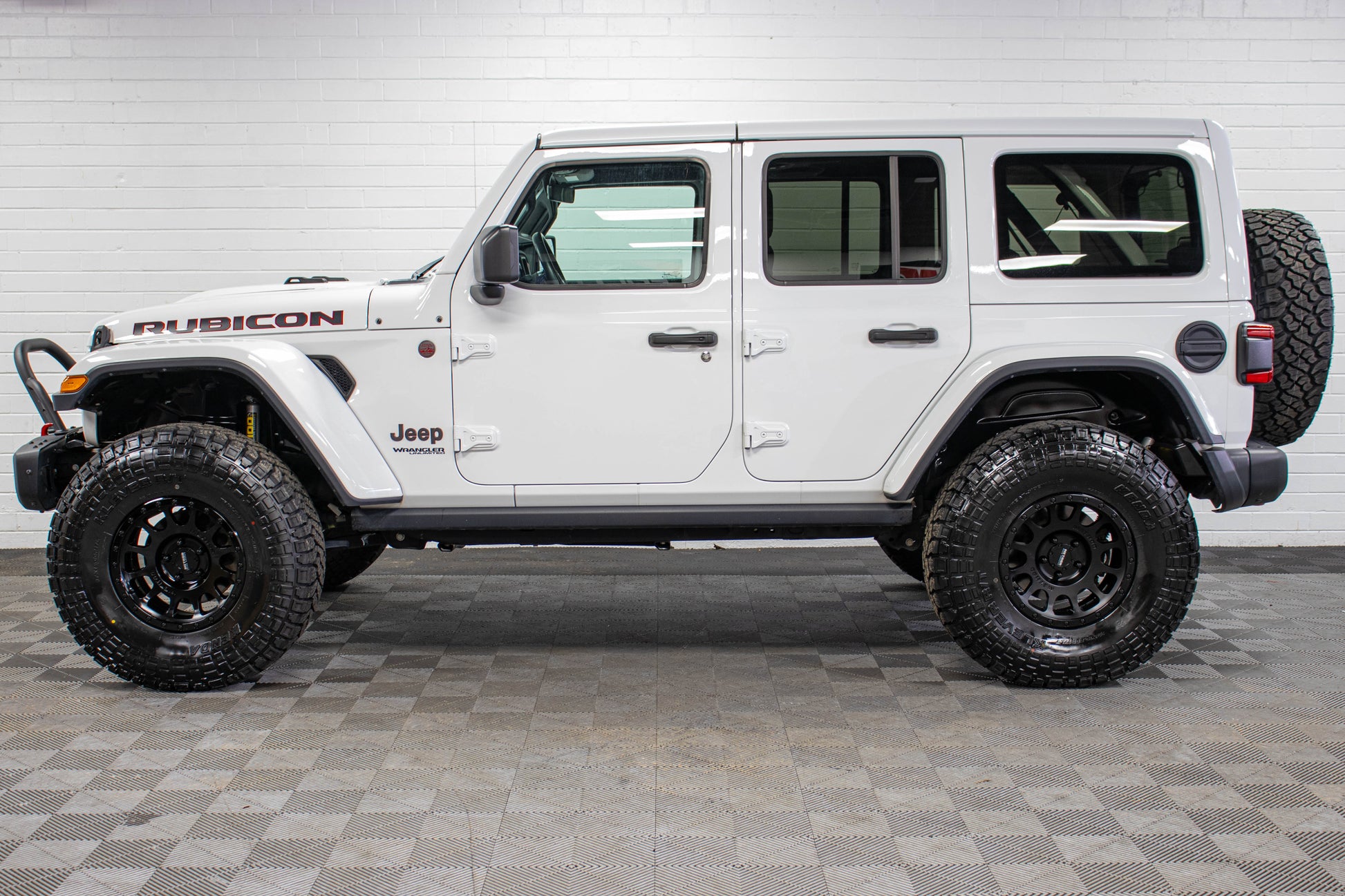 Pre-Owned 2019 Jeep Wrangler JL Unlimited Rubicon Hard Top Bright White - SOLD