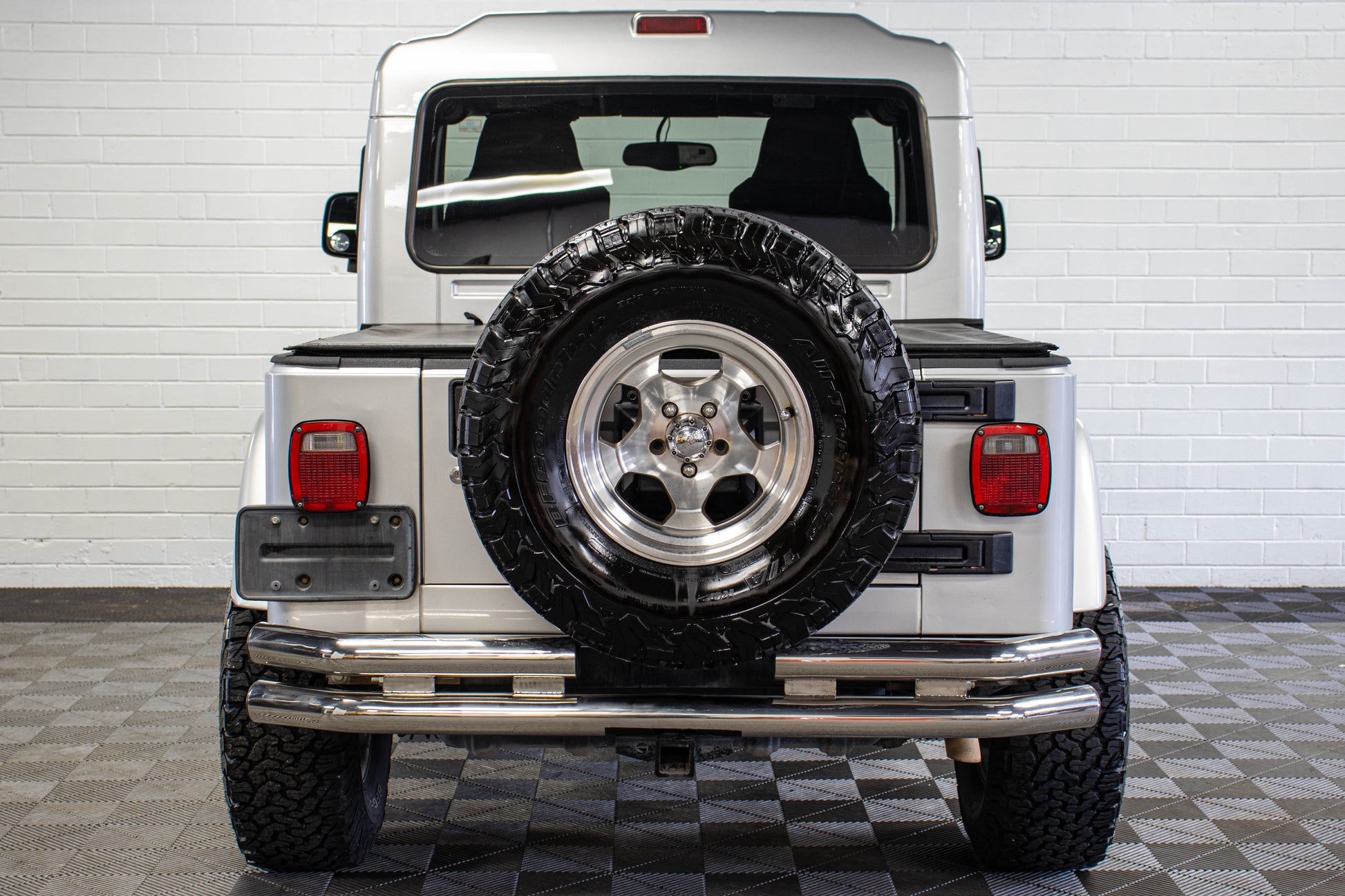 Pre-Owned 2006 Jeep Wrangler TJ Unlimited RubiTrux Conversion Bright Silver - SOLD