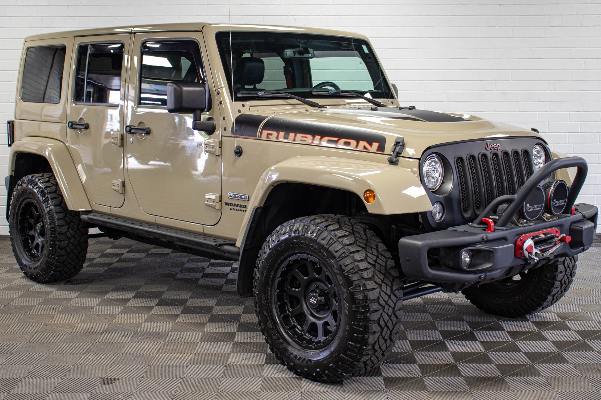 Pre-Owned 2017 Jeep Wrangler JK Unlimited Rubicon Recon Hard Top Gobi, 42k Miles