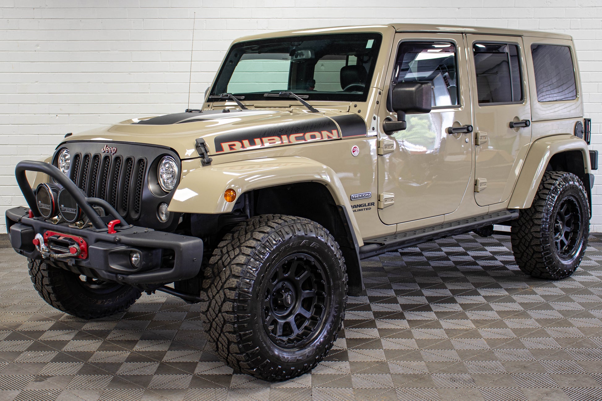 Pre-Owned 2017 Jeep Wrangler JK Unlimited Rubicon Recon Hard Top Gobi, 42k Miles