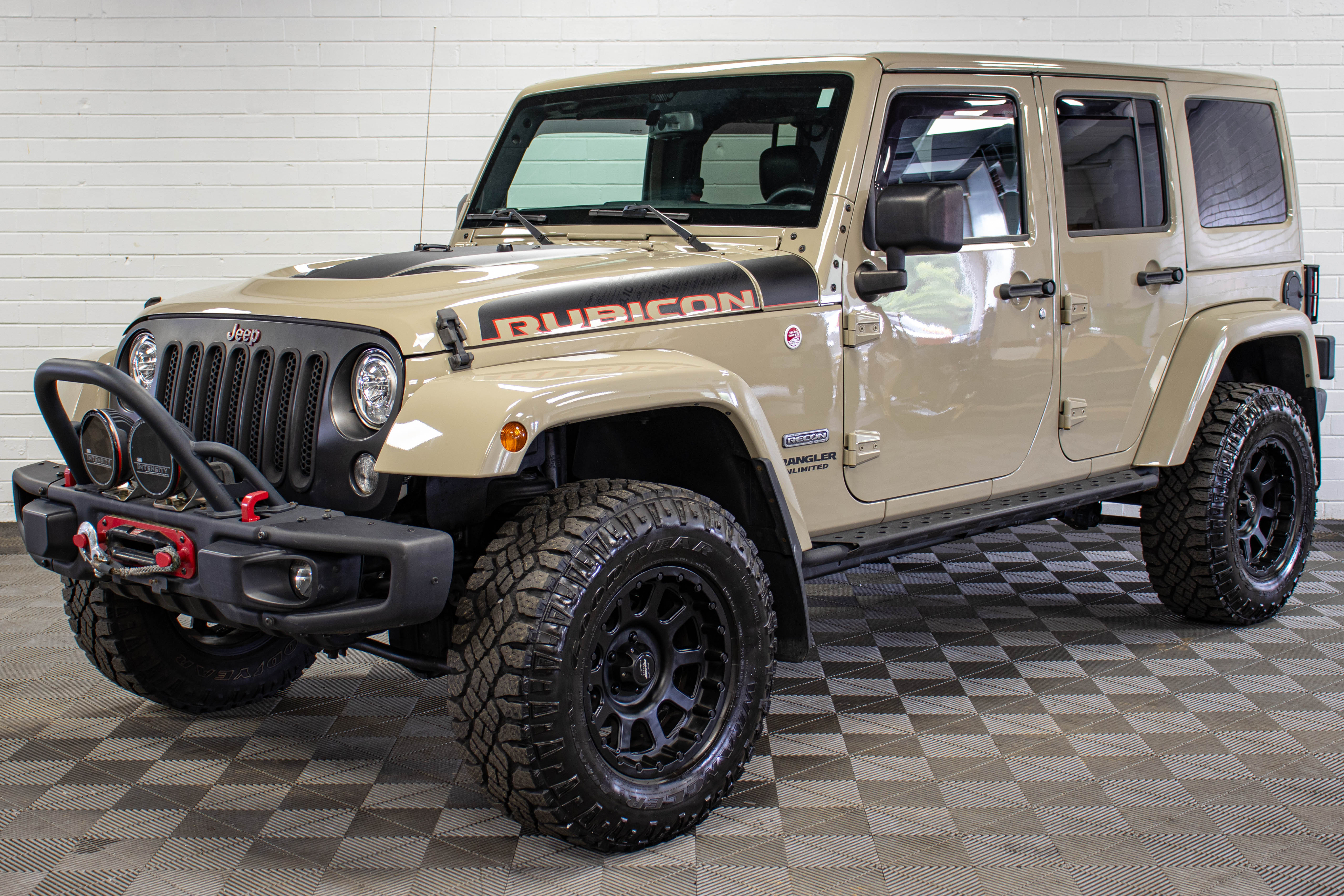Pre-Owned 2017 Jeep Wrangler JK Unlimited Rubicon Recon Hard Top Gobi, 42k Miles