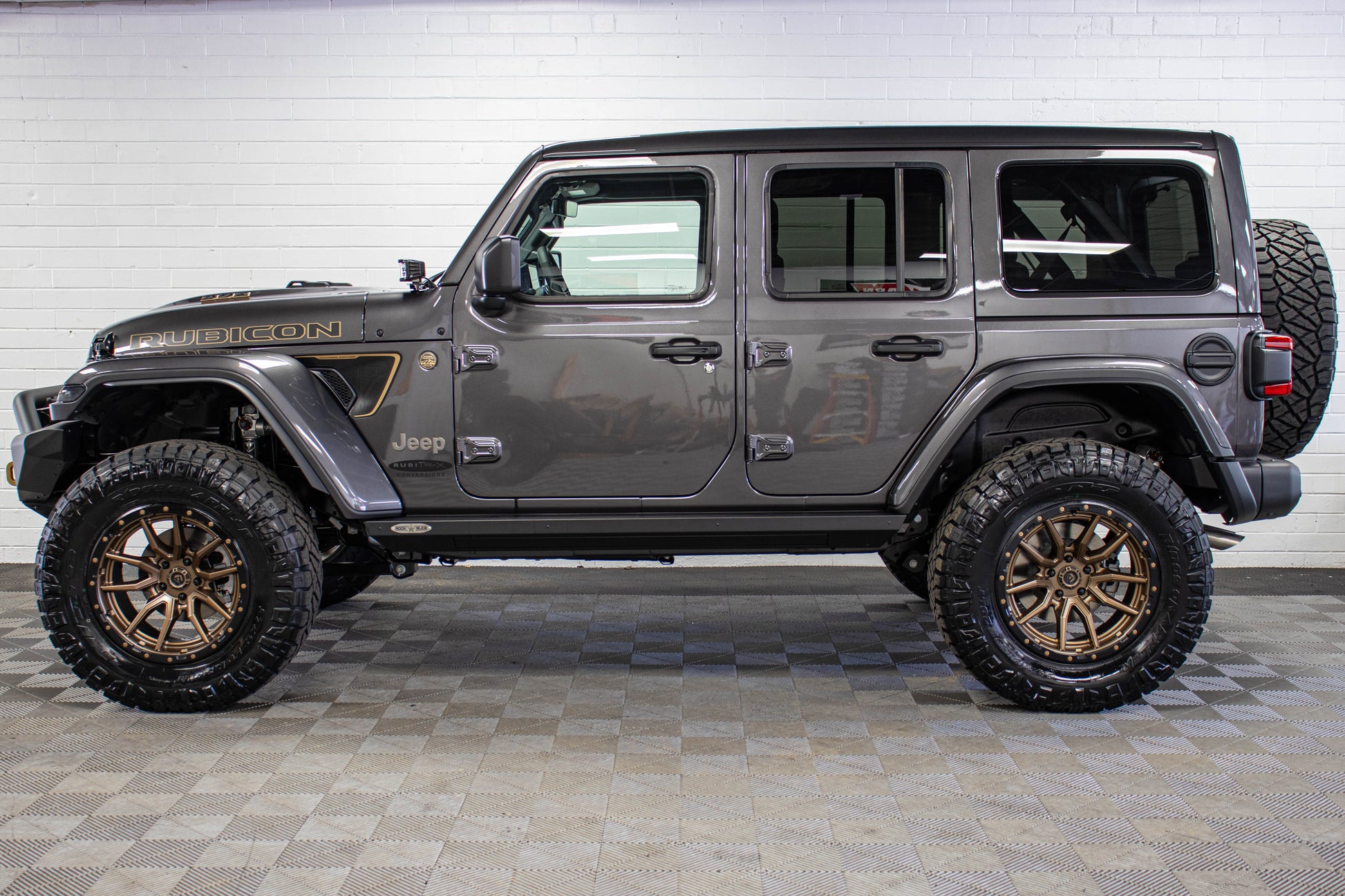 2025 Jeep Wrangler JL Unlimited Rubicon Final Edition 392 Power Top Granite Crystal