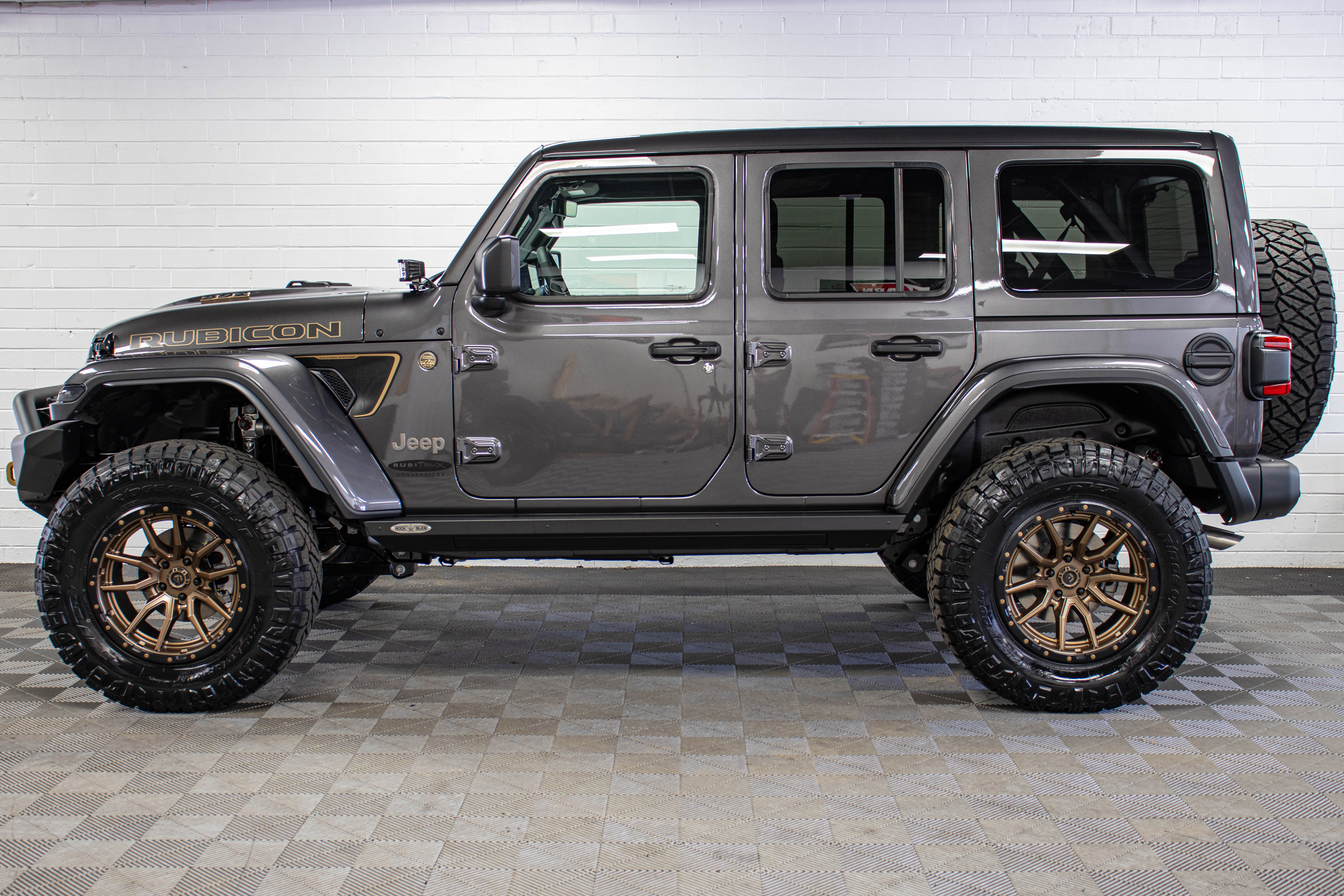 2025 Jeep Wrangler JL Unlimited Rubicon Final Edition 392 Power Top Granite Crystal
