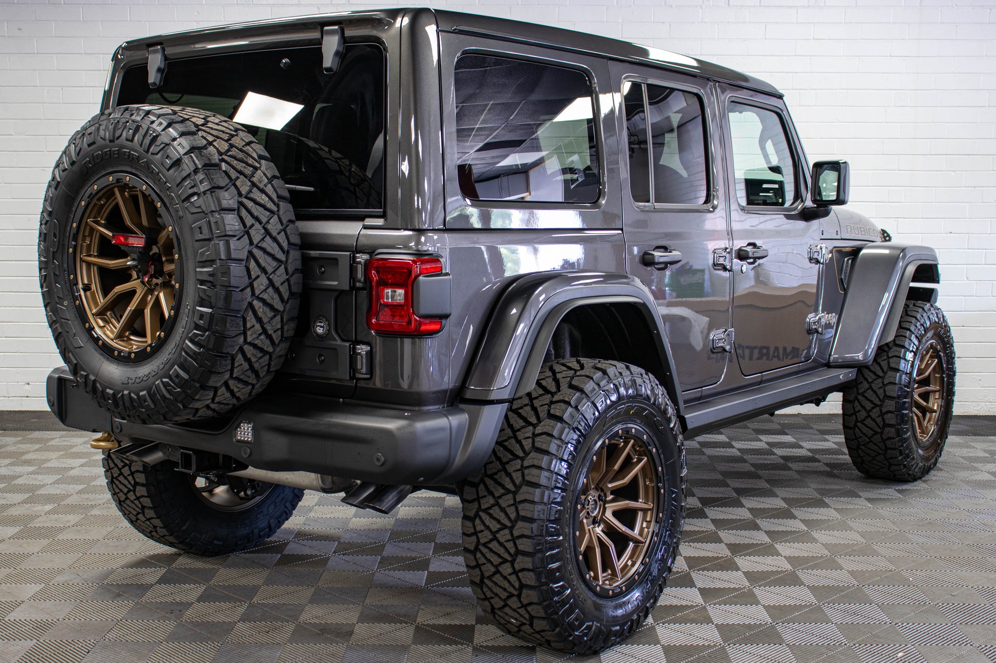 2025 Jeep Wrangler JL Unlimited Rubicon Final Edition 392 Power Top Granite Crystal