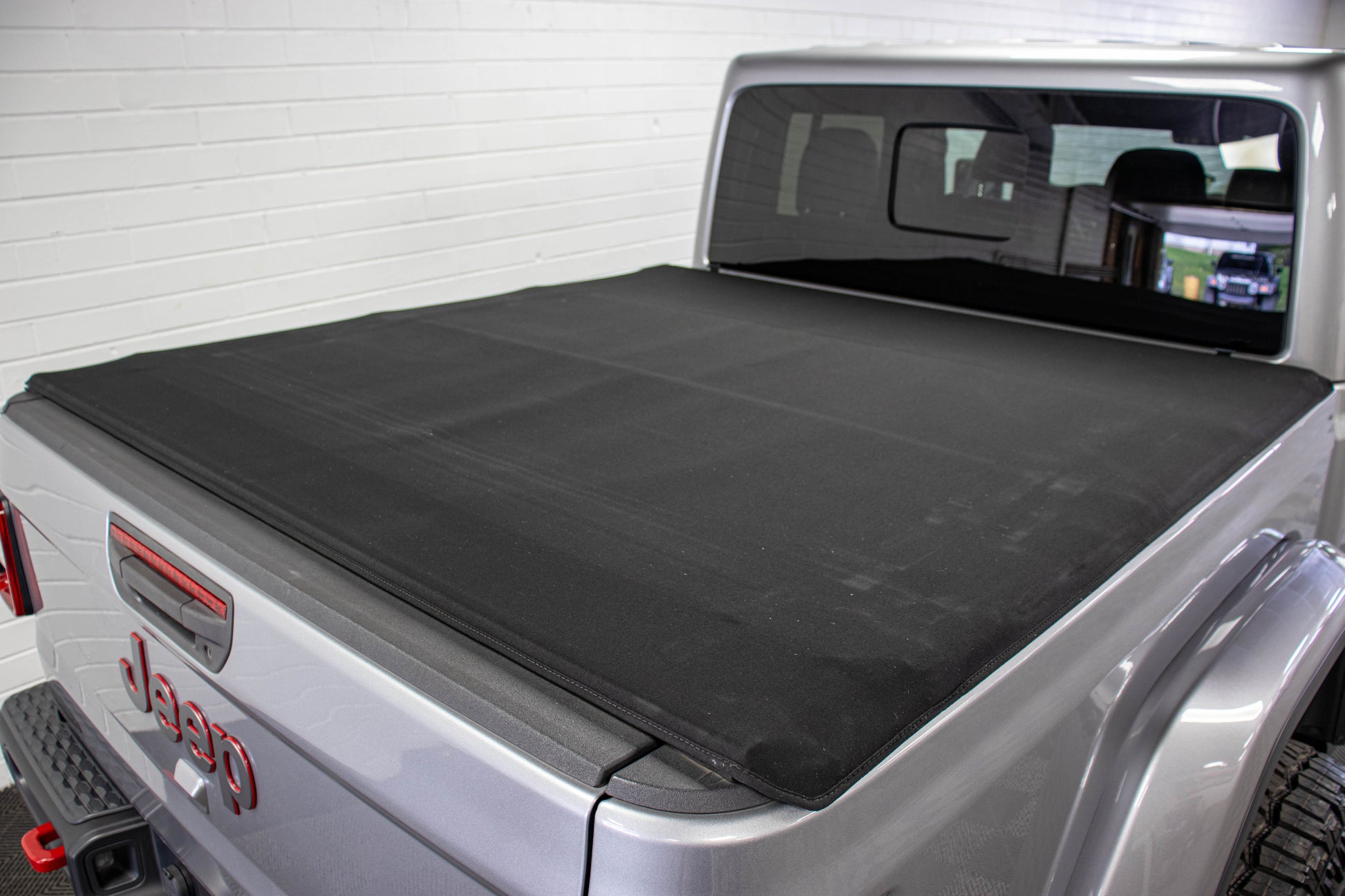 Pre-Owned 2021 Jeep Gladiator JT Rubicon Hard Top Billet Silver - SOLD