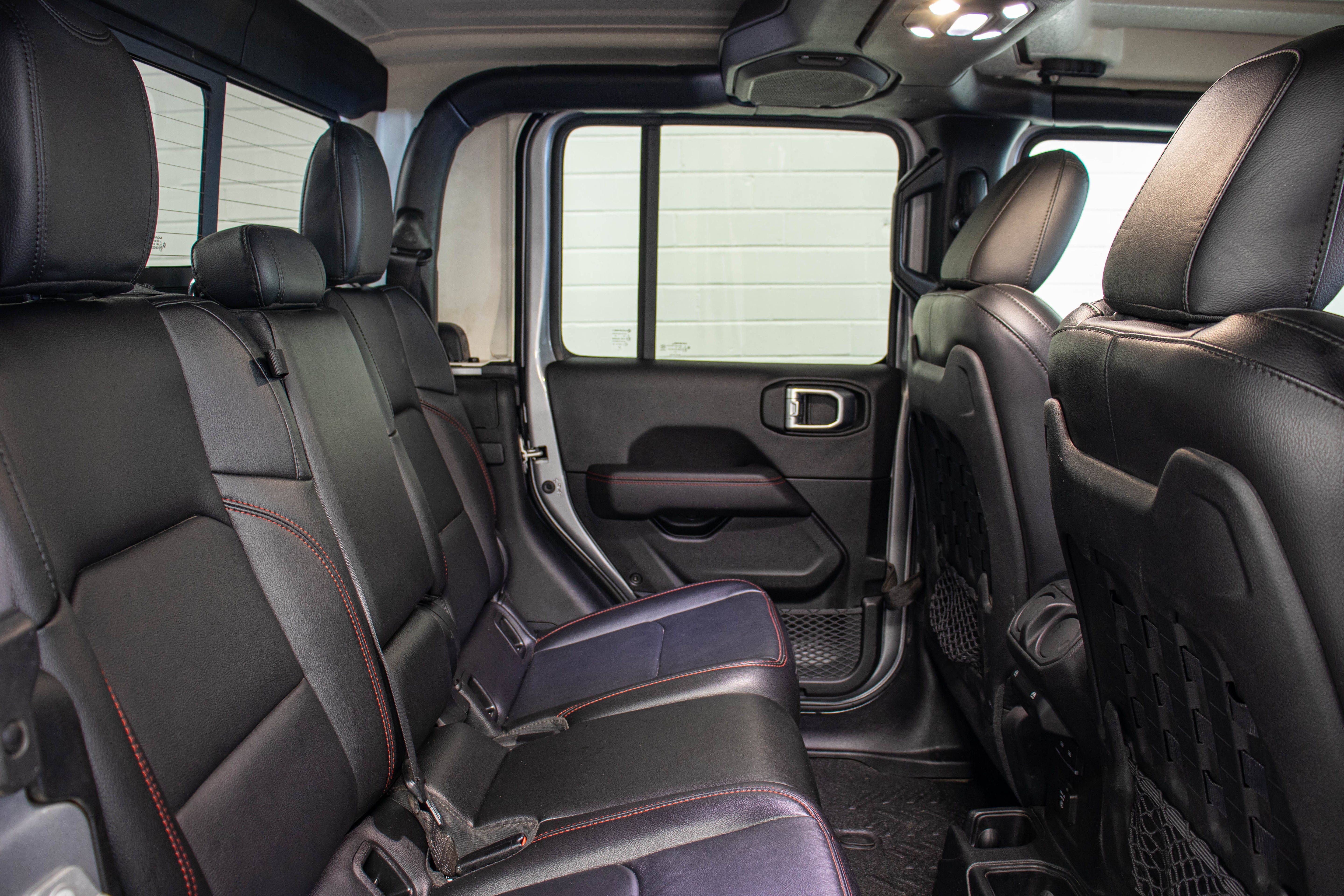 Pre-Owned 2021 Jeep Gladiator JT Rubicon Hard Top Billet Silver - SOLD