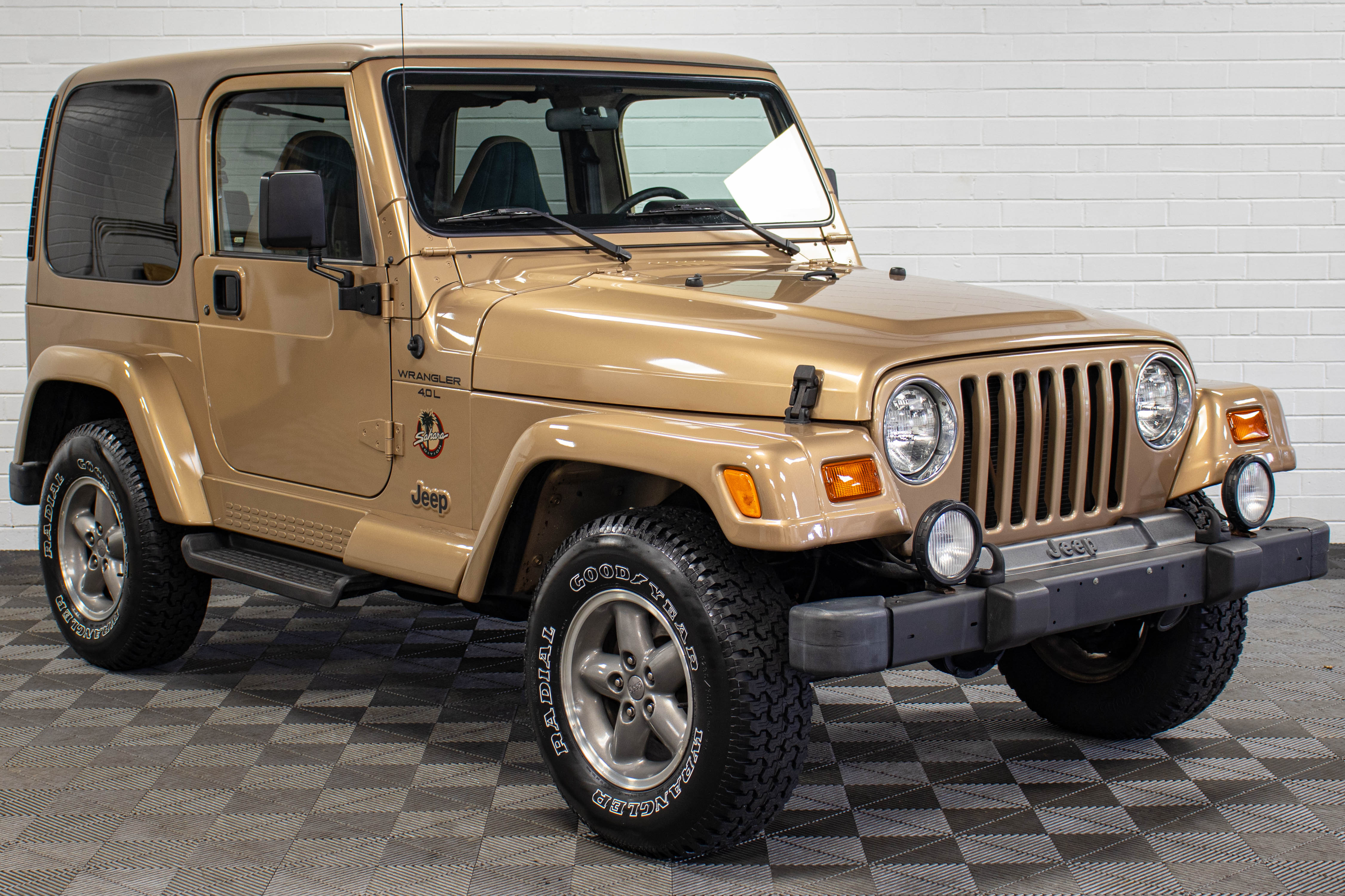 Pre-Owned 1999 Jeep Wrangler TJ Sahara Hard Top Desert Sand, 56k Miles