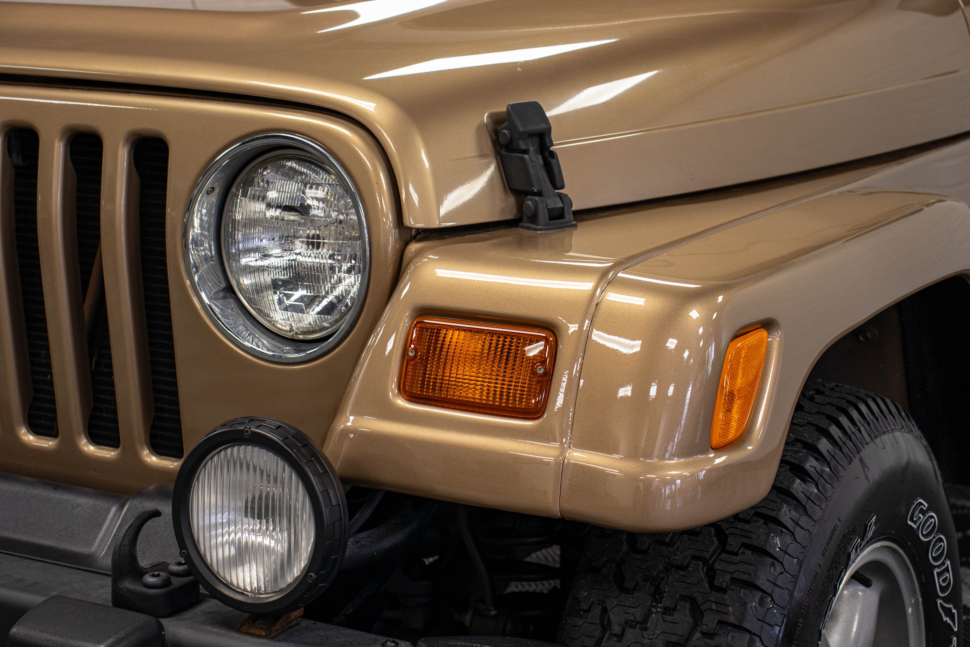 1999 Jeep Wrangler TJ Sahara Hard Top Desert Sand - SOLD