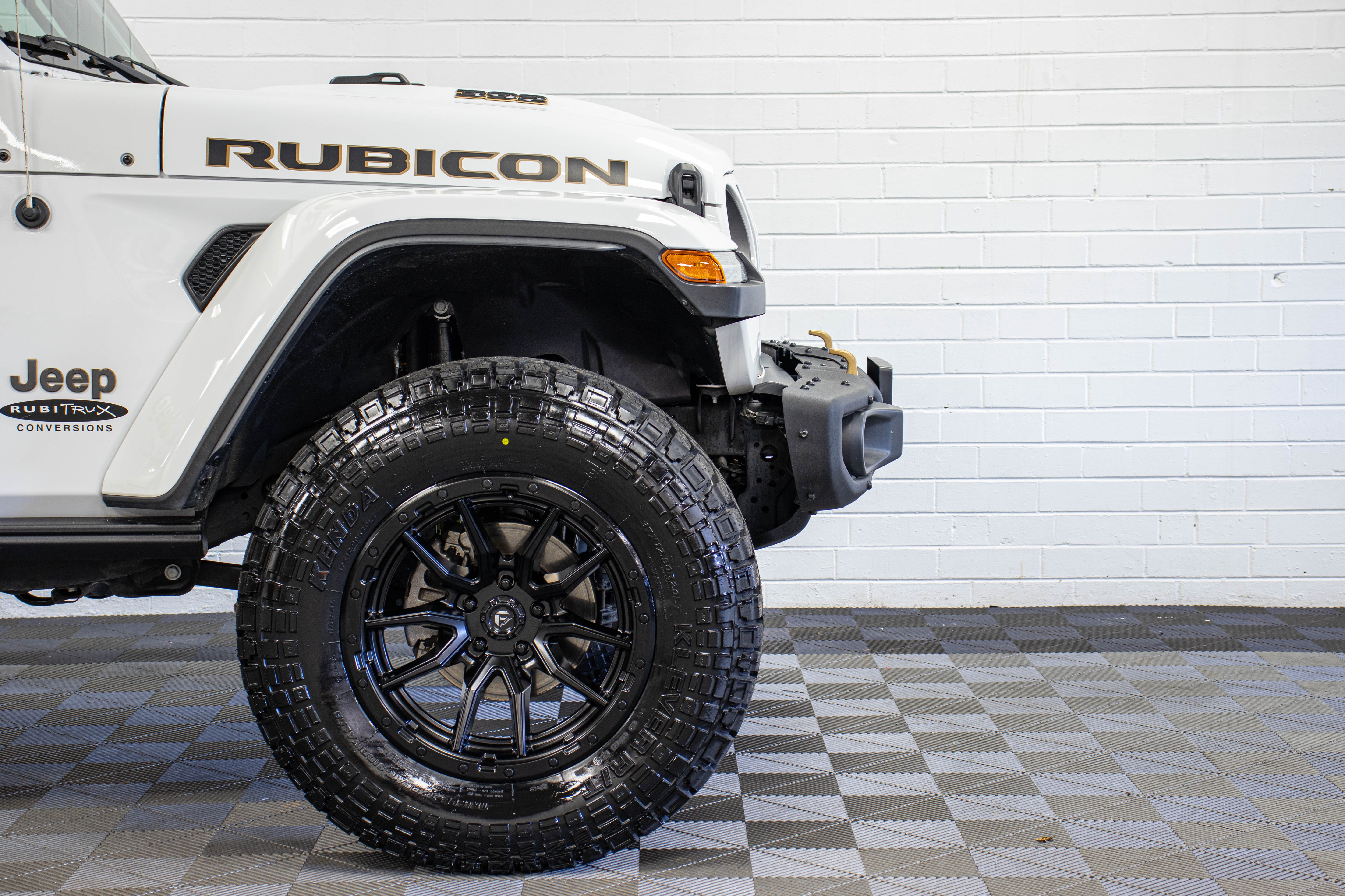 2022 Jeep Wrangler JLUR 392 Power Top Bright White - SOLD