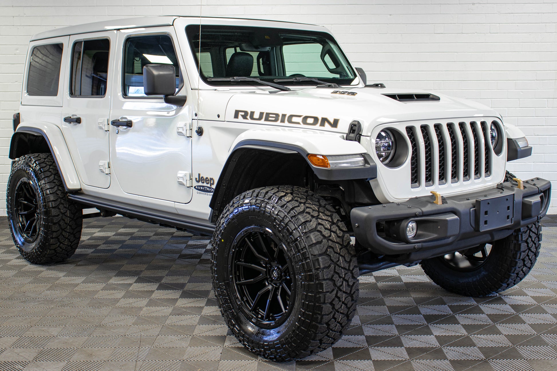 2022 Jeep Wrangler JLUR 392 Power Top Bright White - SOLD