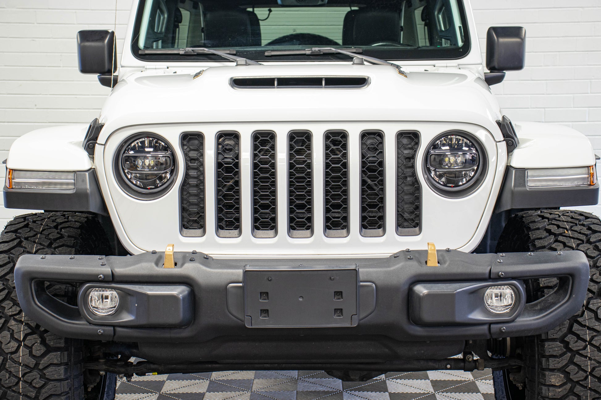 2022 Jeep Wrangler JLUR 392 Power Top Bright White - SOLD