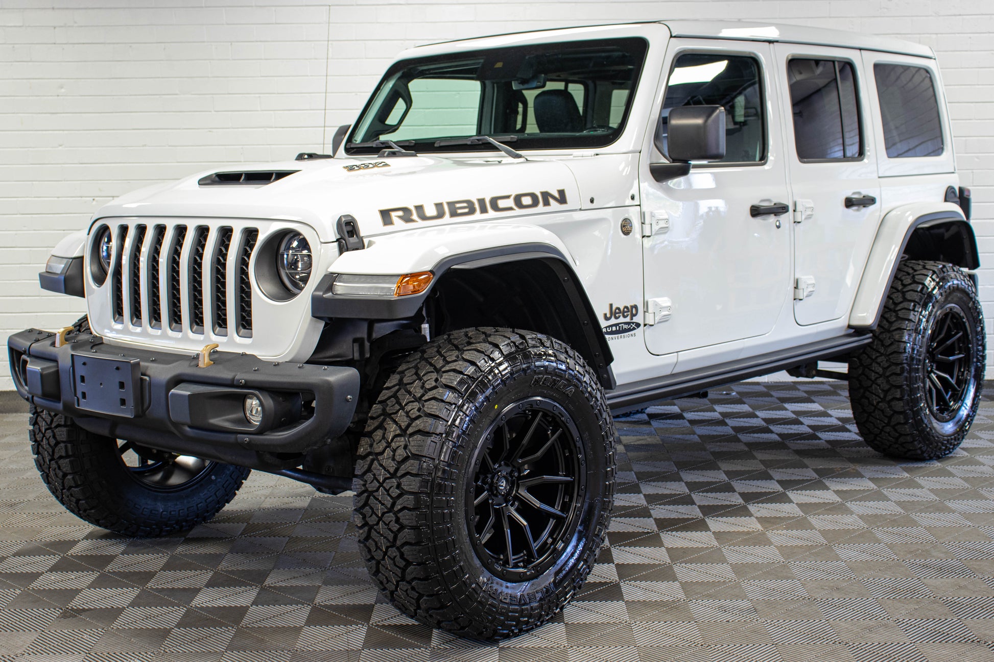 2022 Jeep Wrangler JLUR 392 Power Top Bright White - SOLD