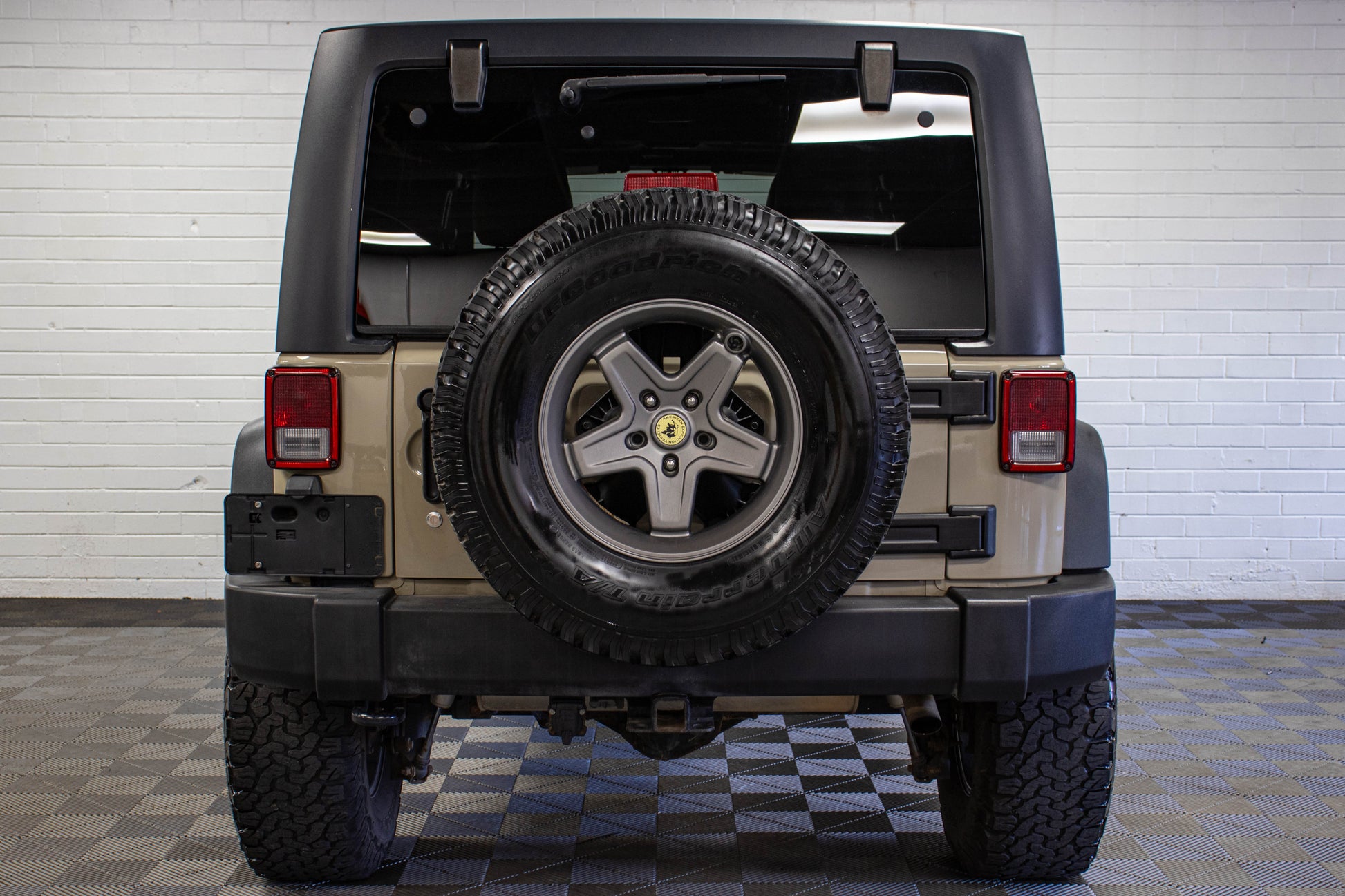 Pre-Owned 2018 Jeep Wrangler JKUR Hard Top Gobi - SOLD