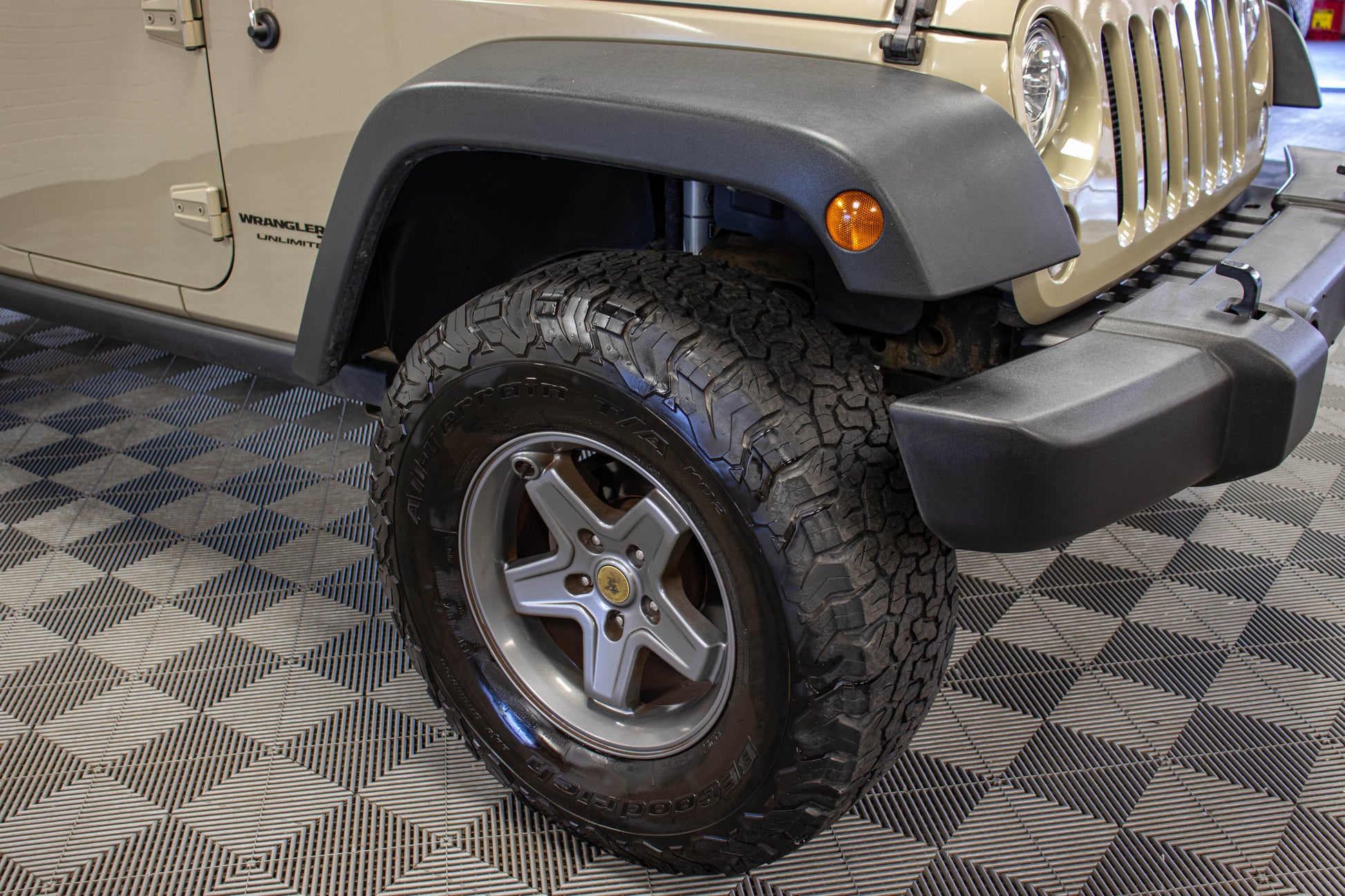Pre-Owned 2018 Jeep Wrangler JKUR Hard Top Gobi - SOLD