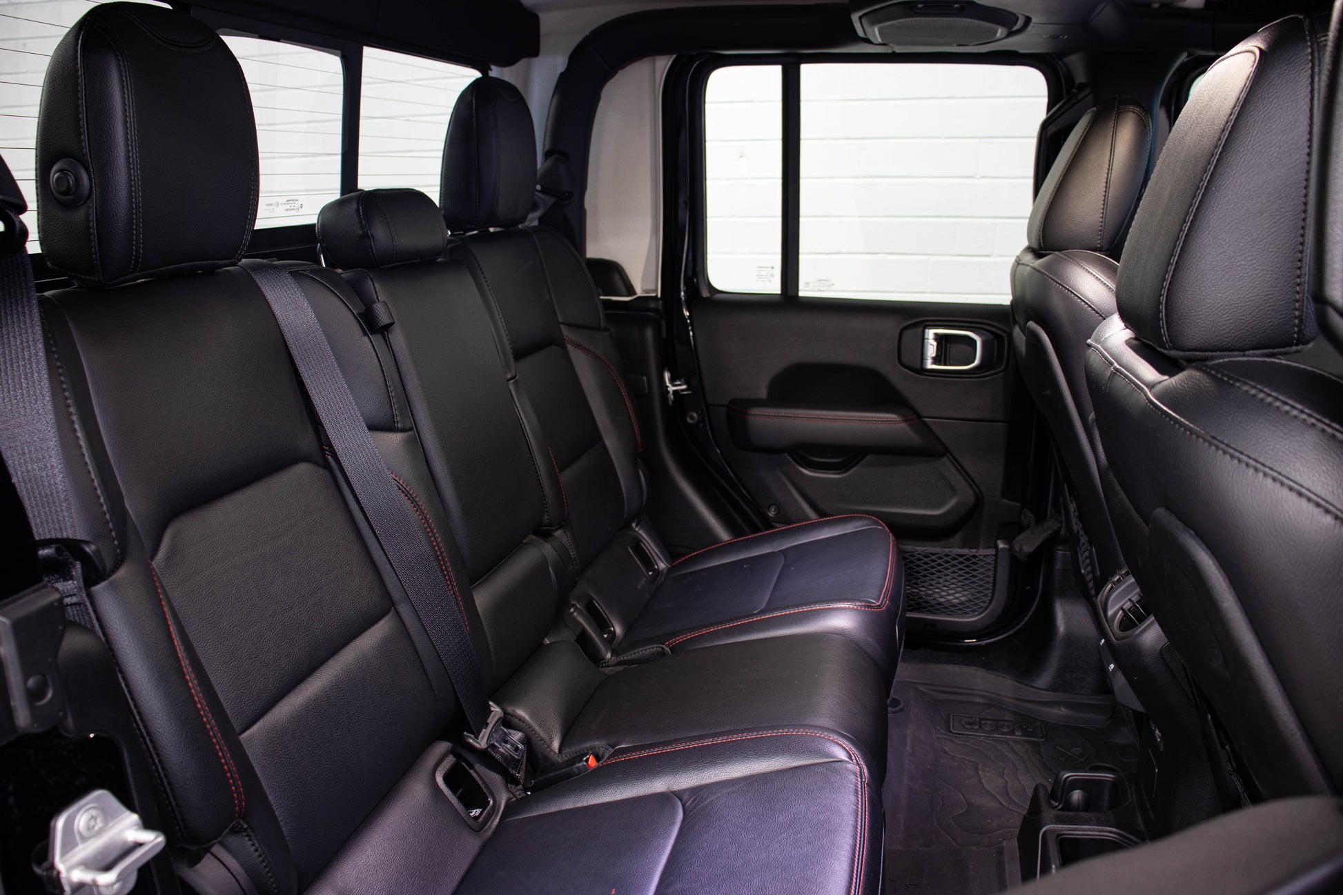 Pre-Owned 2022 Jeep Gladiator JT Rubicon Hard Top Black - SOLD