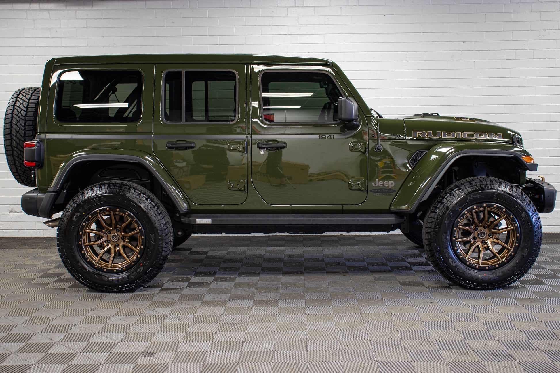 Pre-Owned 2023 Jeep Wrangler JL Unlimited Rubicon 392 Power Top Sarge Green, 17k Miles