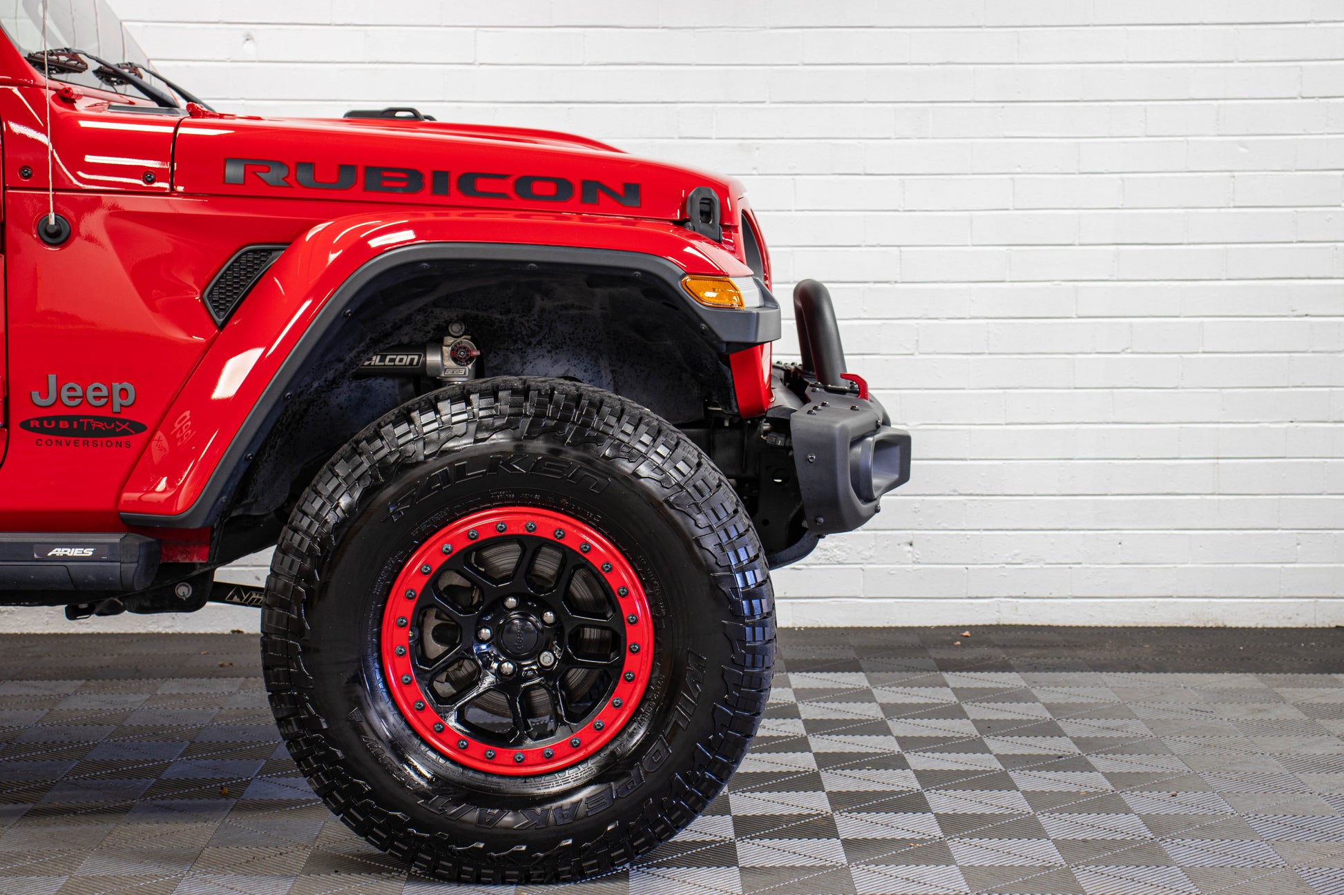 Pre-Owned 2018 Jeep Wrangler JL Unlimited Rubicon Hard Top Firecracker Red, 85k Miles