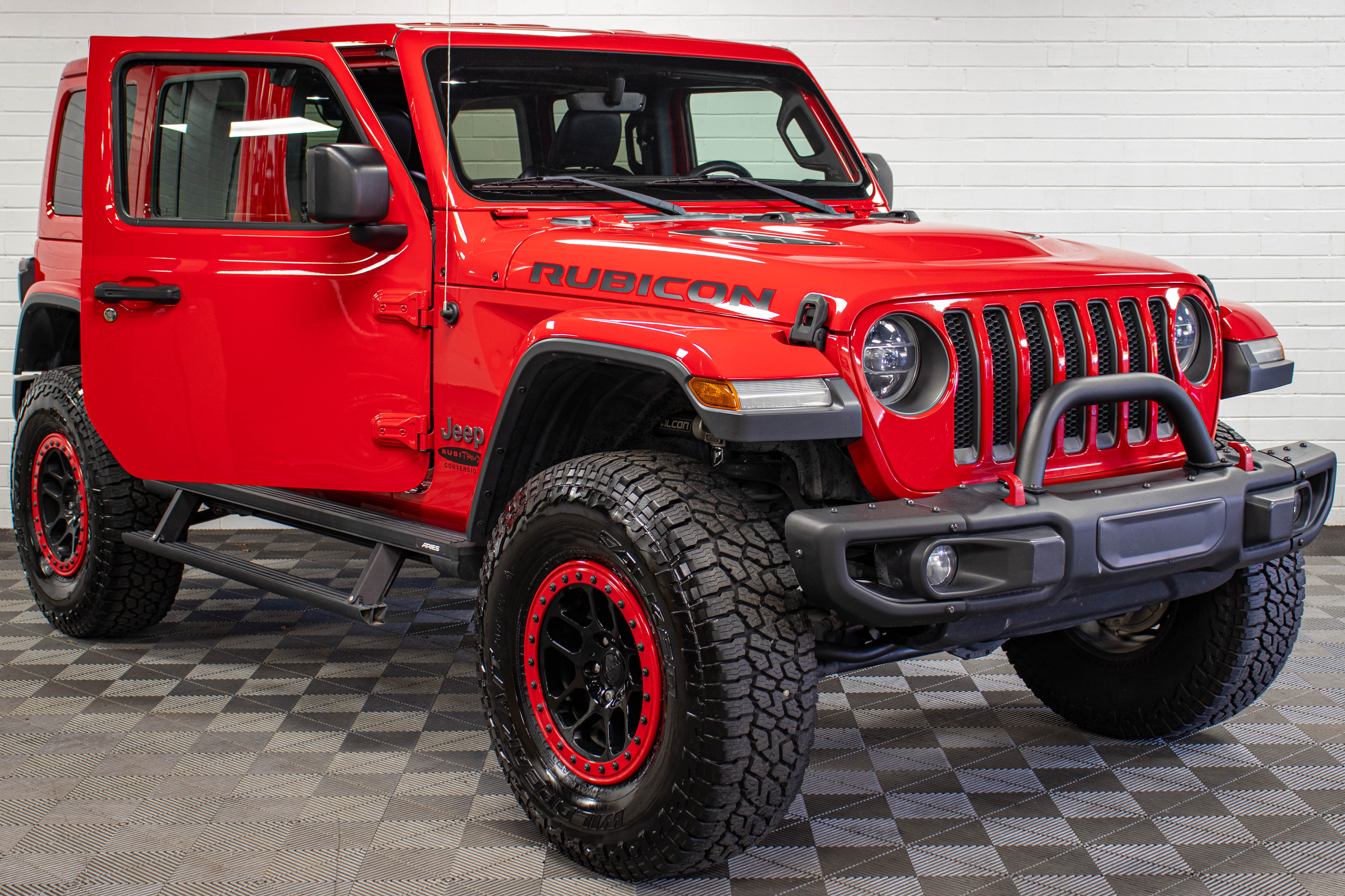 Pre-Owned 2018 Jeep Wrangler JL Unlimited Rubicon Hard Top Firecracker Red, 85k Miles