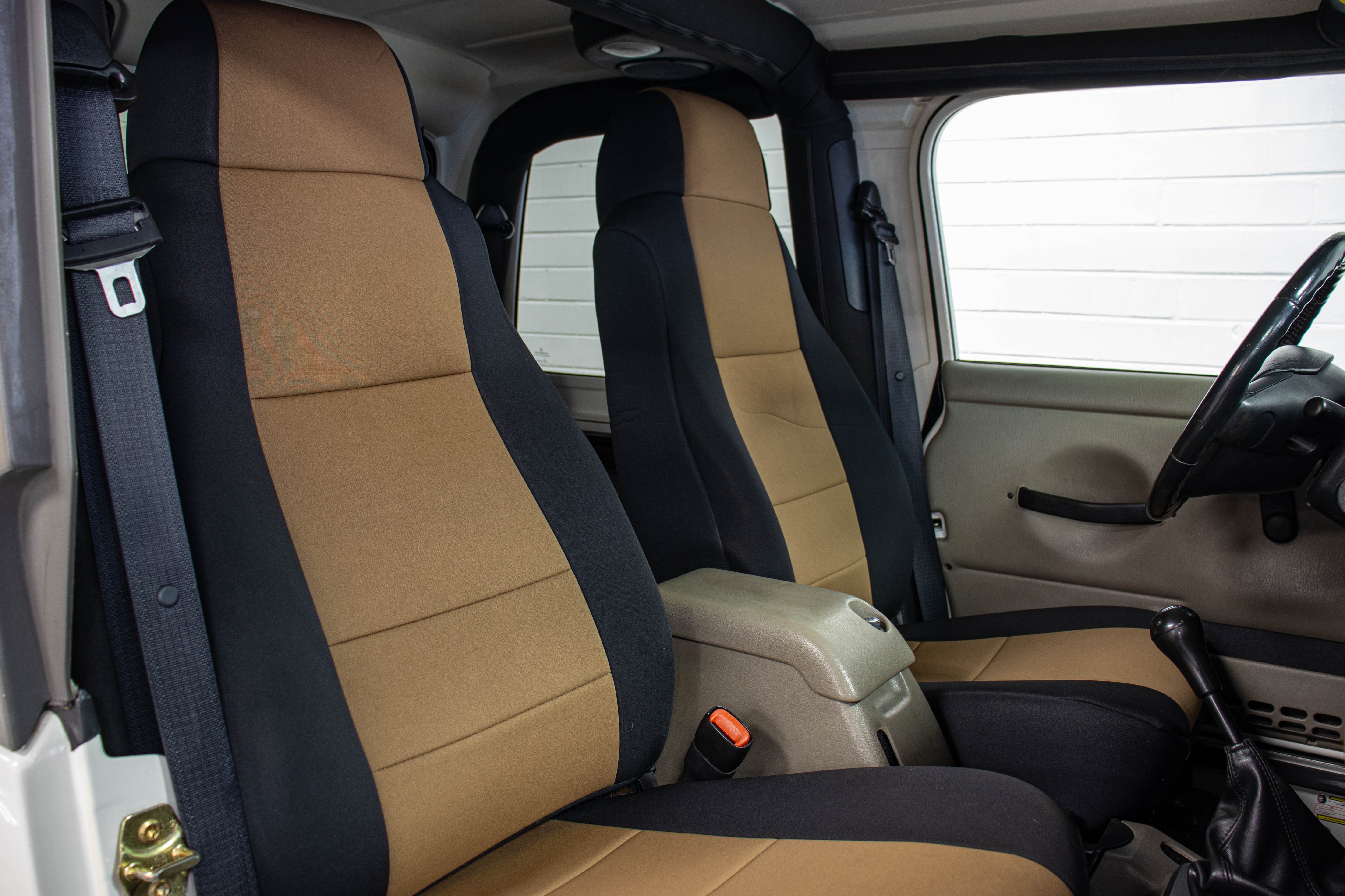 Pre-Owned 2005 Jeep Wrangler TJ Rubicon Hard Top Stone White - SOLD