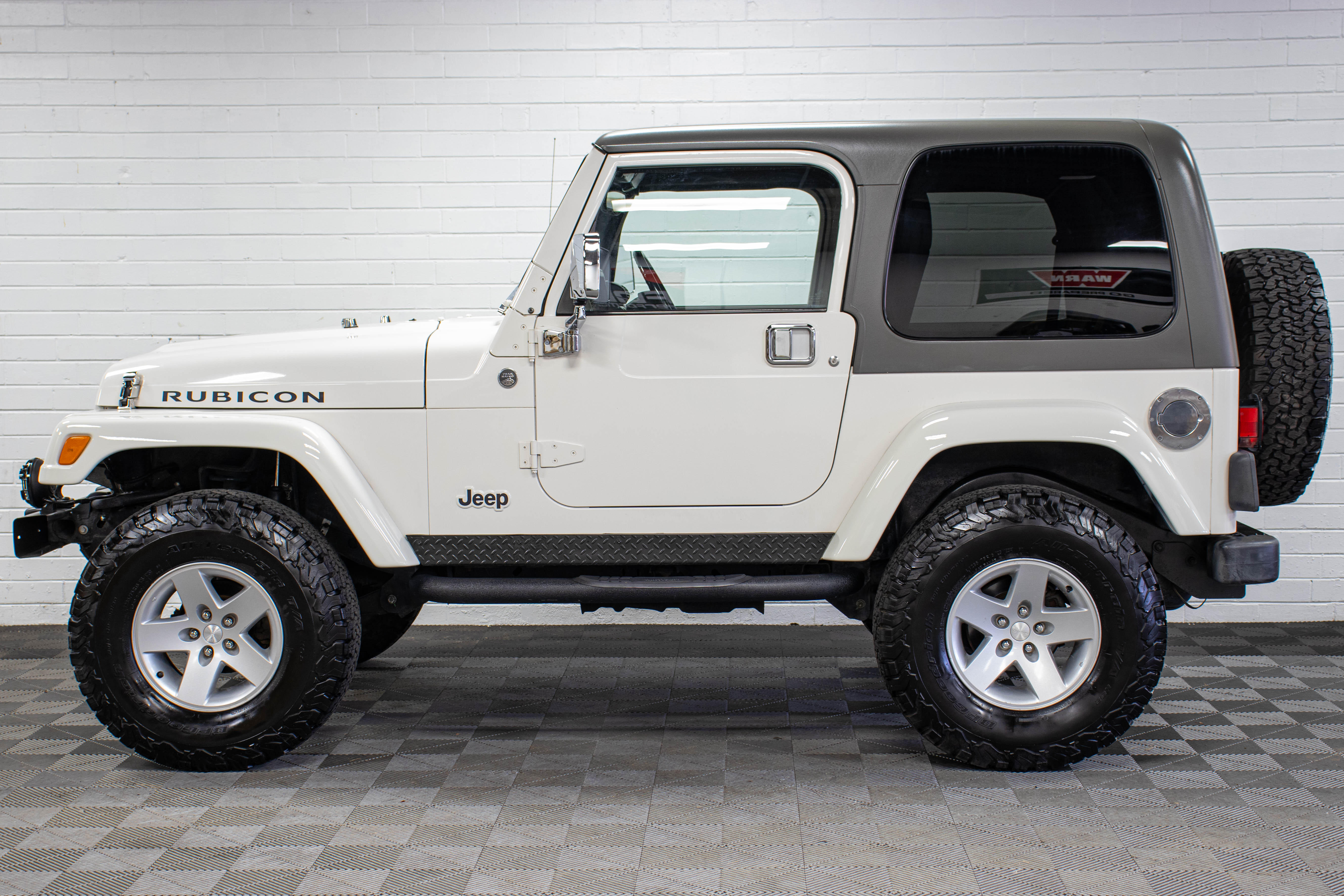 Pre-Owned 2005 Jeep Wrangler TJ Rubicon Hard Top Stone White - SOLD