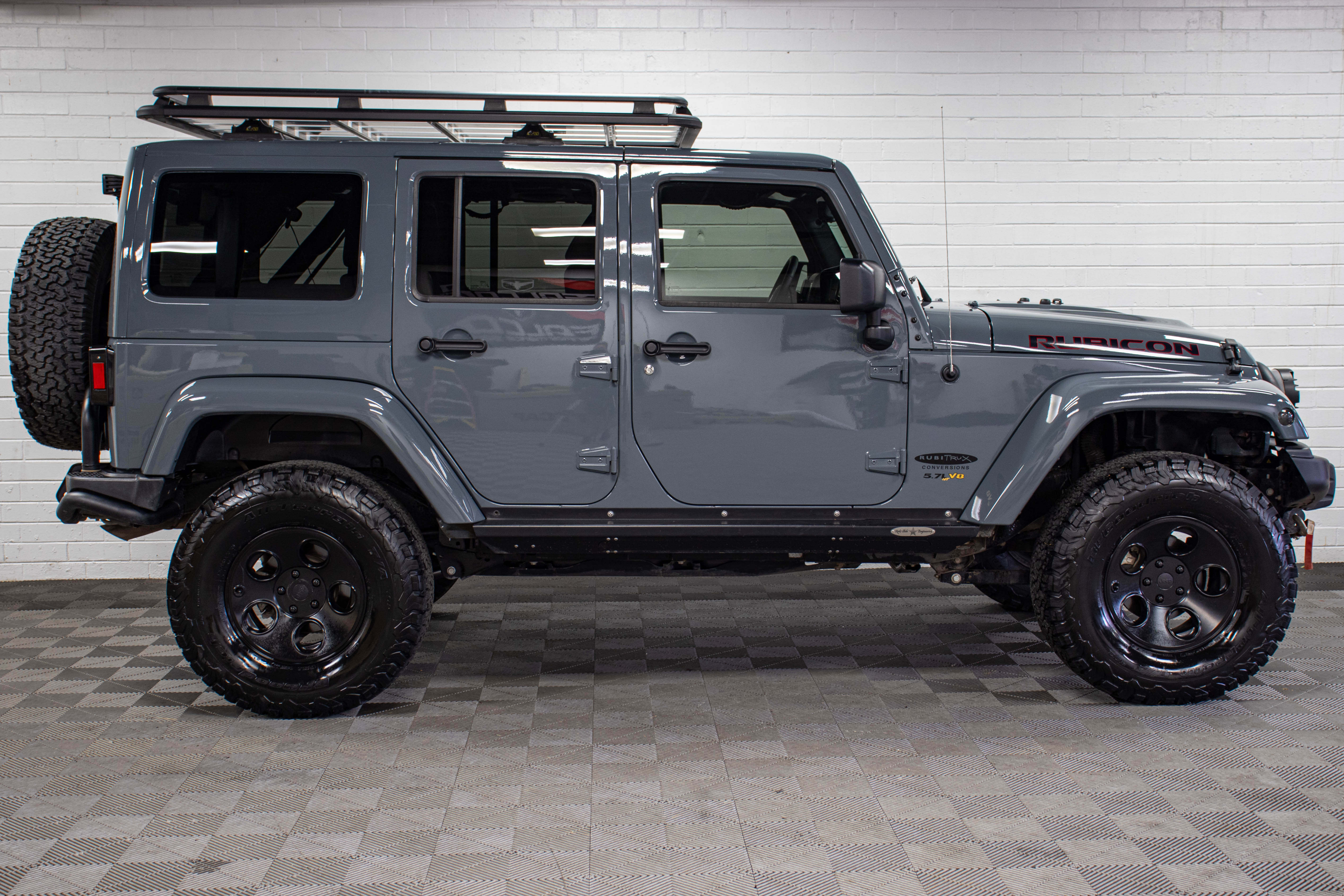 Pre-Owned 2014 Jeep Wrangler JK Unlimited Rubicon HEMI Hard Top Anvil, 8k Miles