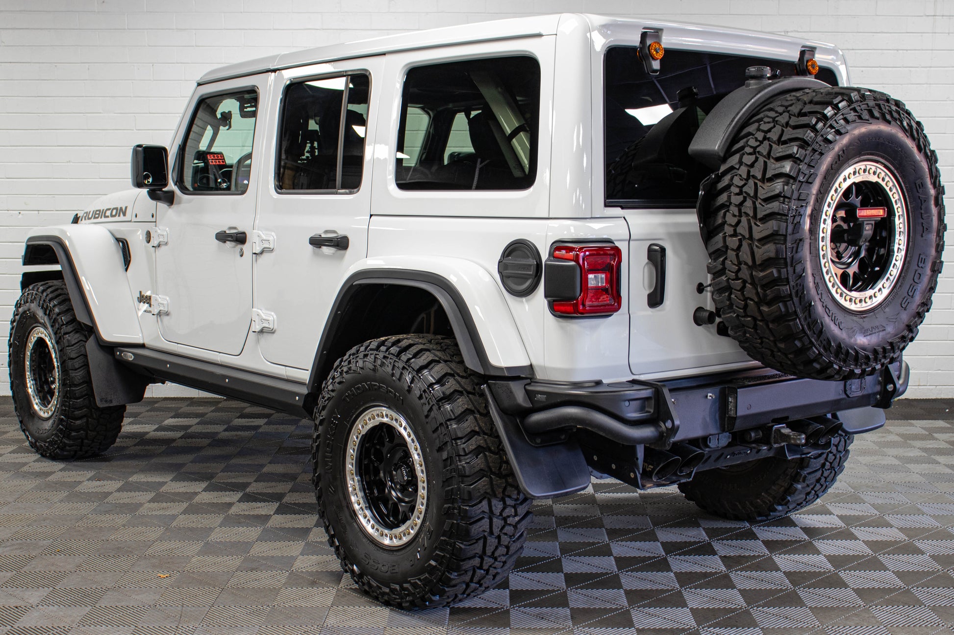 Pre-Owned 2024 Jeep Wrangler JL Unlimited Rubicon 392 Hard Top Bright White - SOLD