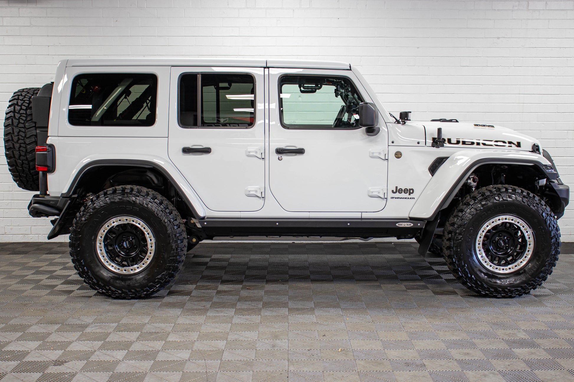 Pre-Owned 2024 Jeep Wrangler JL Unlimited Rubicon 392 Hard Top Bright White - SOLD