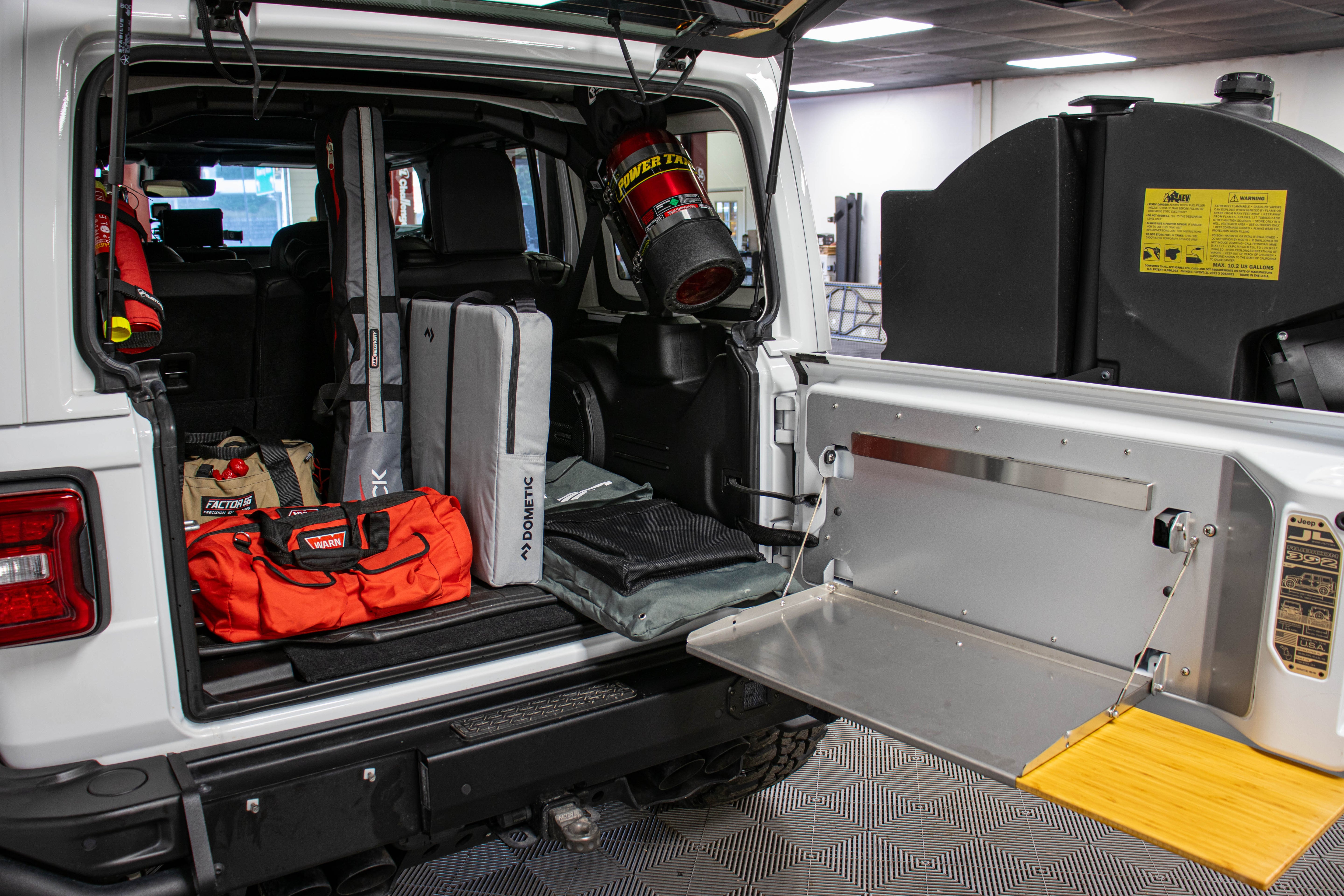 Pre-Owned 2024 Jeep Wrangler JL Unlimited Rubicon 392 Hard Top Bright White - SOLD