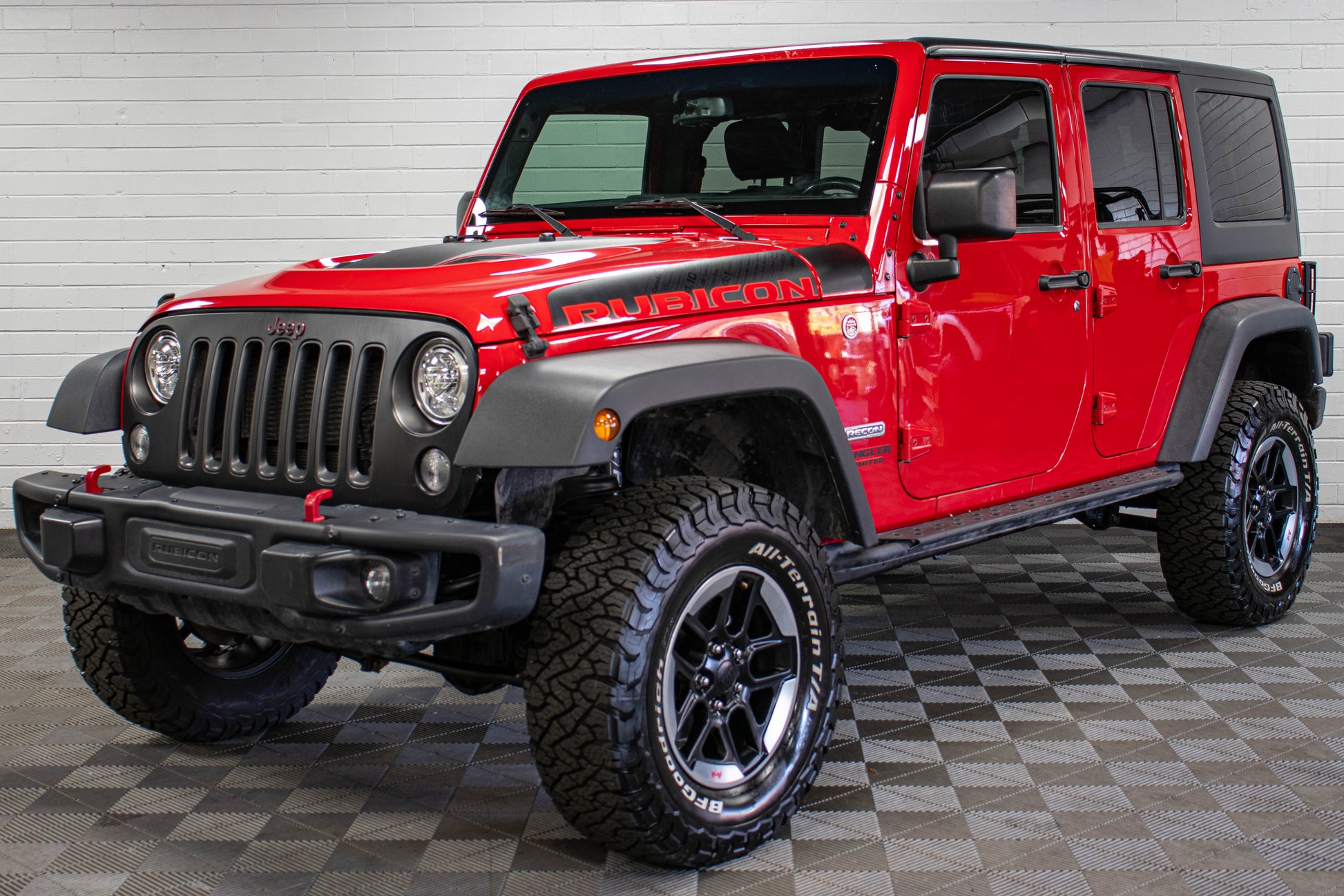 Pre-Owned 2017 Jeep Wrangler JK Unlimited Rubicon Recon Hard Top Firecracker Red, 52k Miles