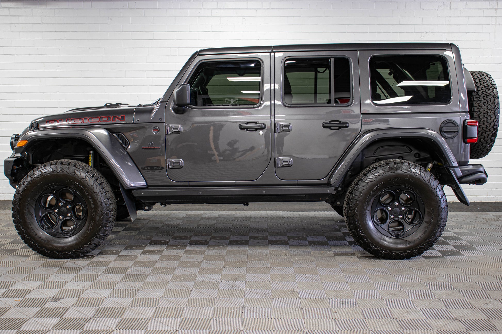 Pre-Owned 2021 Jeep Wrangler JL Unlimited Rubicon AEV JL370 Hard Top Granite Crystal - SOLD