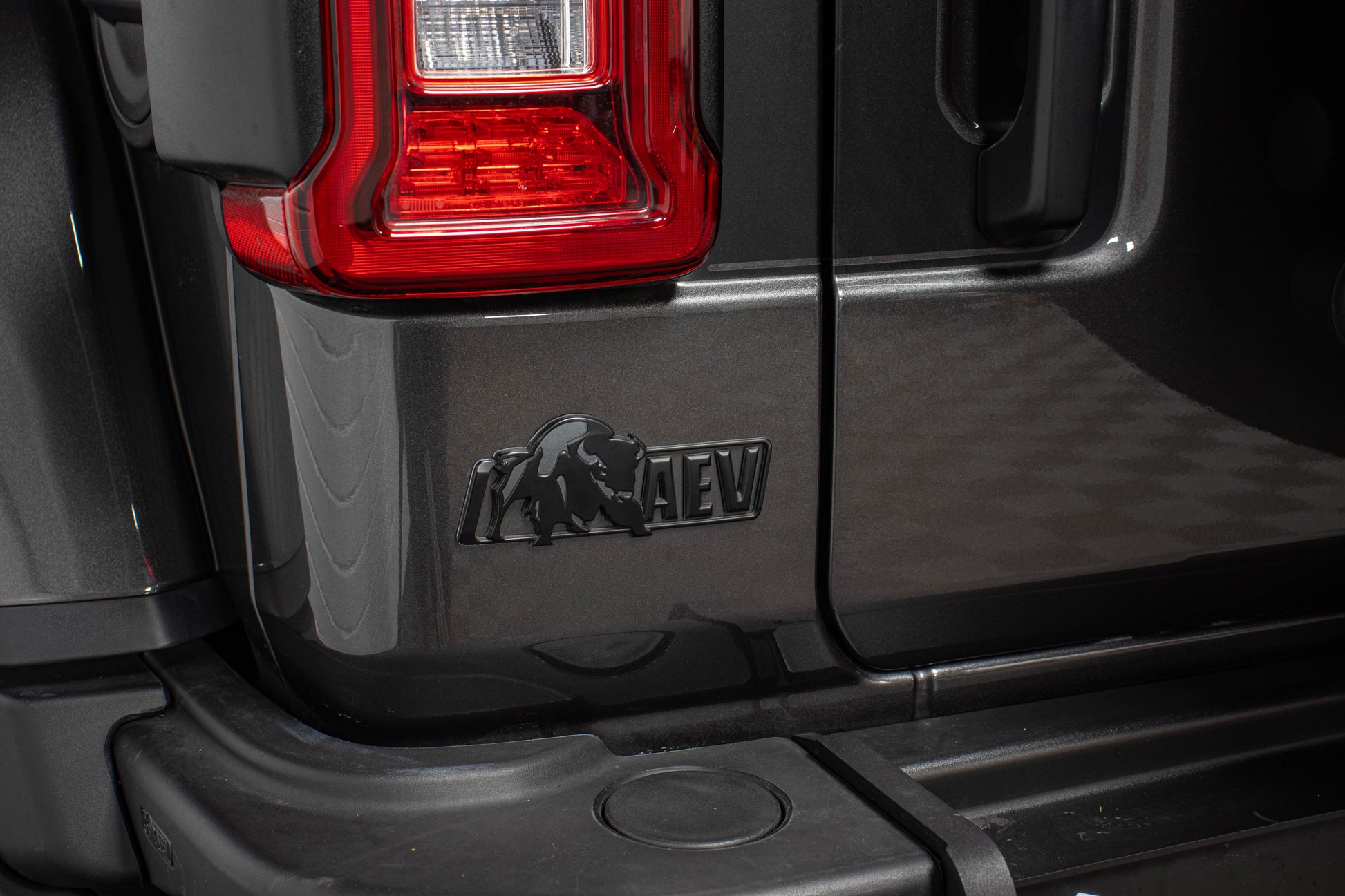 Pre-Owned 2021 Jeep Wrangler JL Unlimited Rubicon AEV JL370 Hard Top Granite Crystal - SOLD