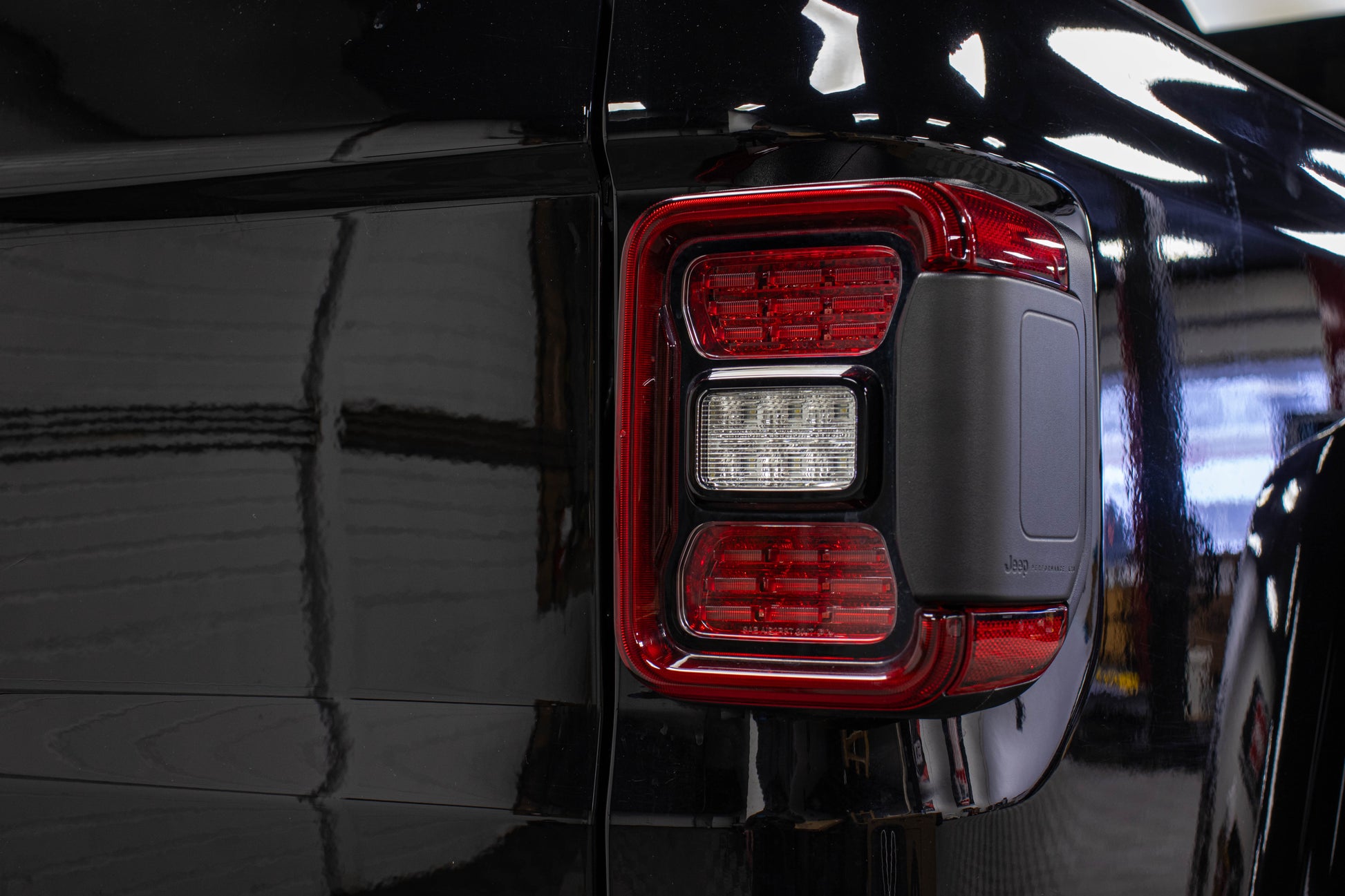 Pre-Owned 2023 Jeep Gladiator JT Rubicon Hard Top Black, 13k Miles