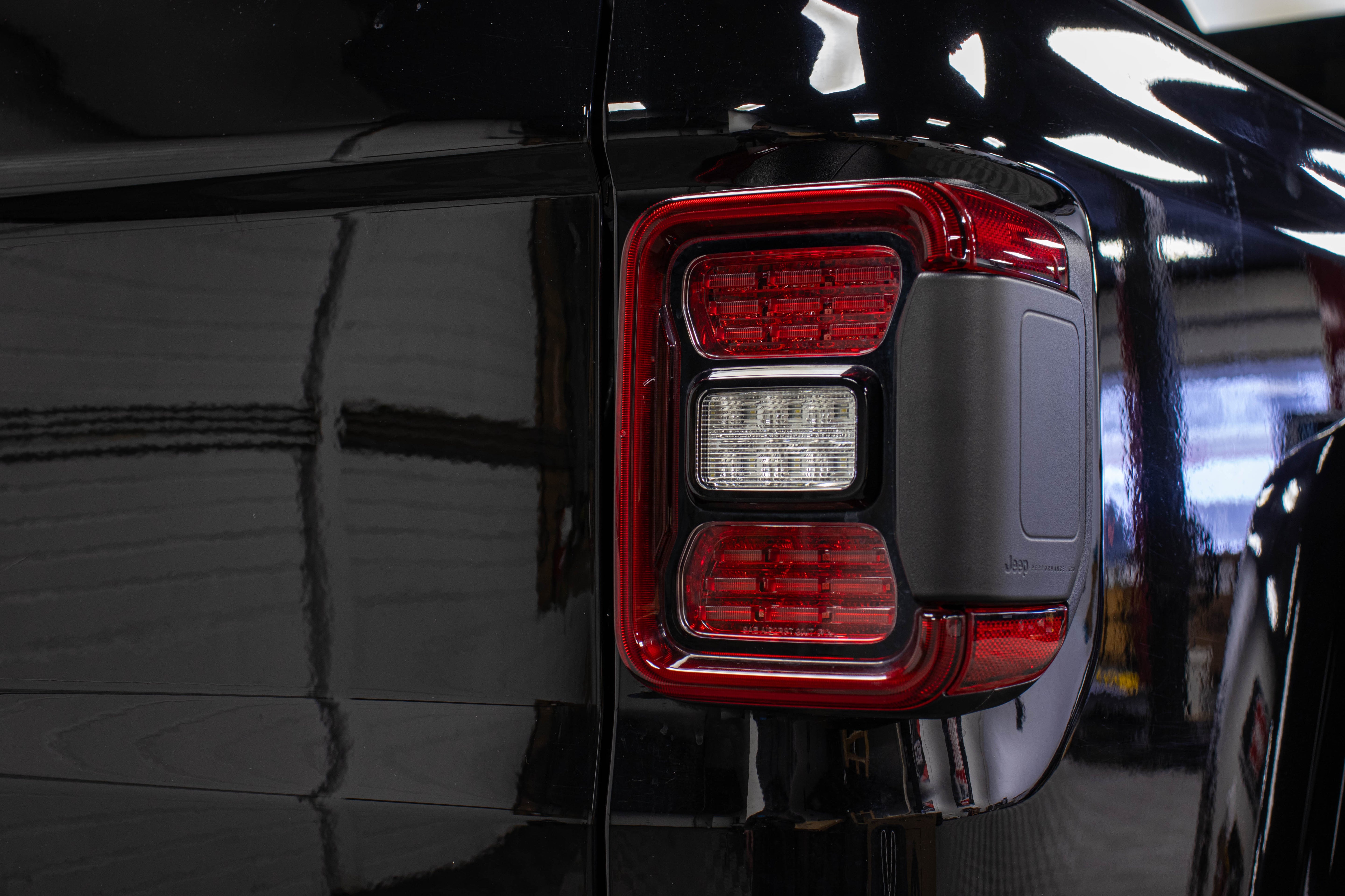 Pre-Owned 2023 Jeep Gladiator JT Rubicon Hard Top Black, 13k Miles