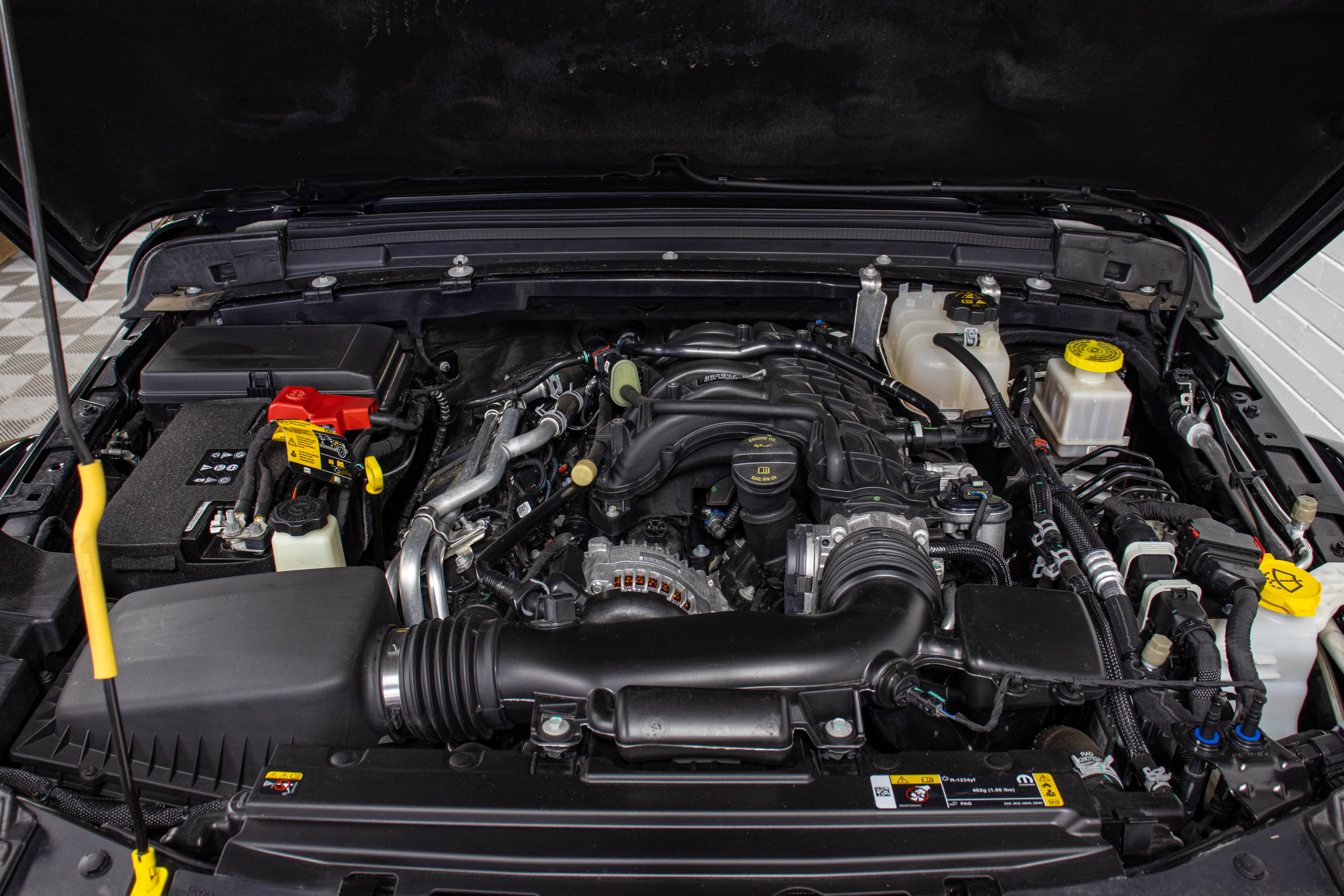 Pre-Owned 2023 Jeep Gladiator JT Rubicon Hard Top Black, 13k Miles